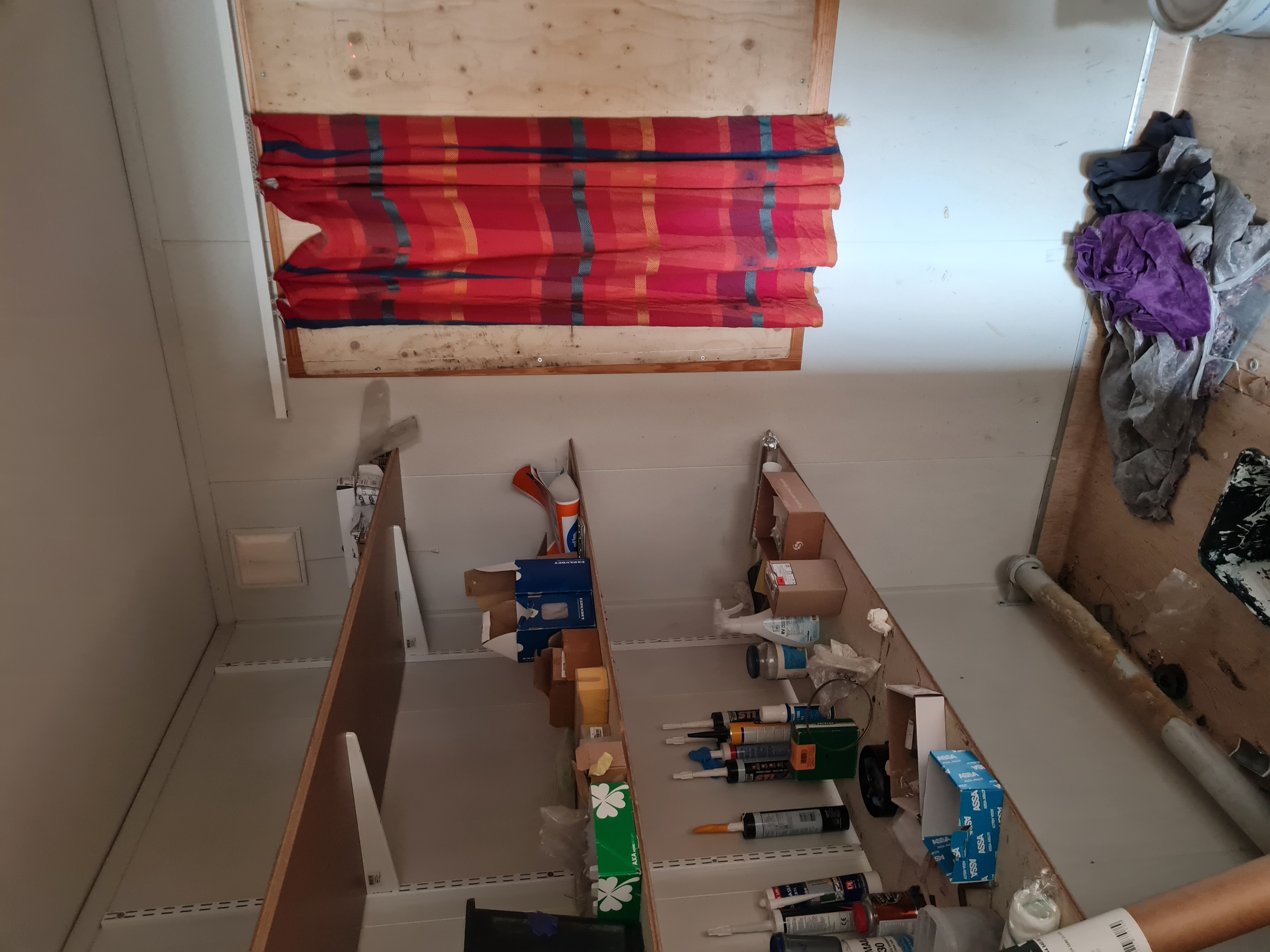 SELT / SOLD - Smáhýsi herbergi/skrifstofur - hús 5 3