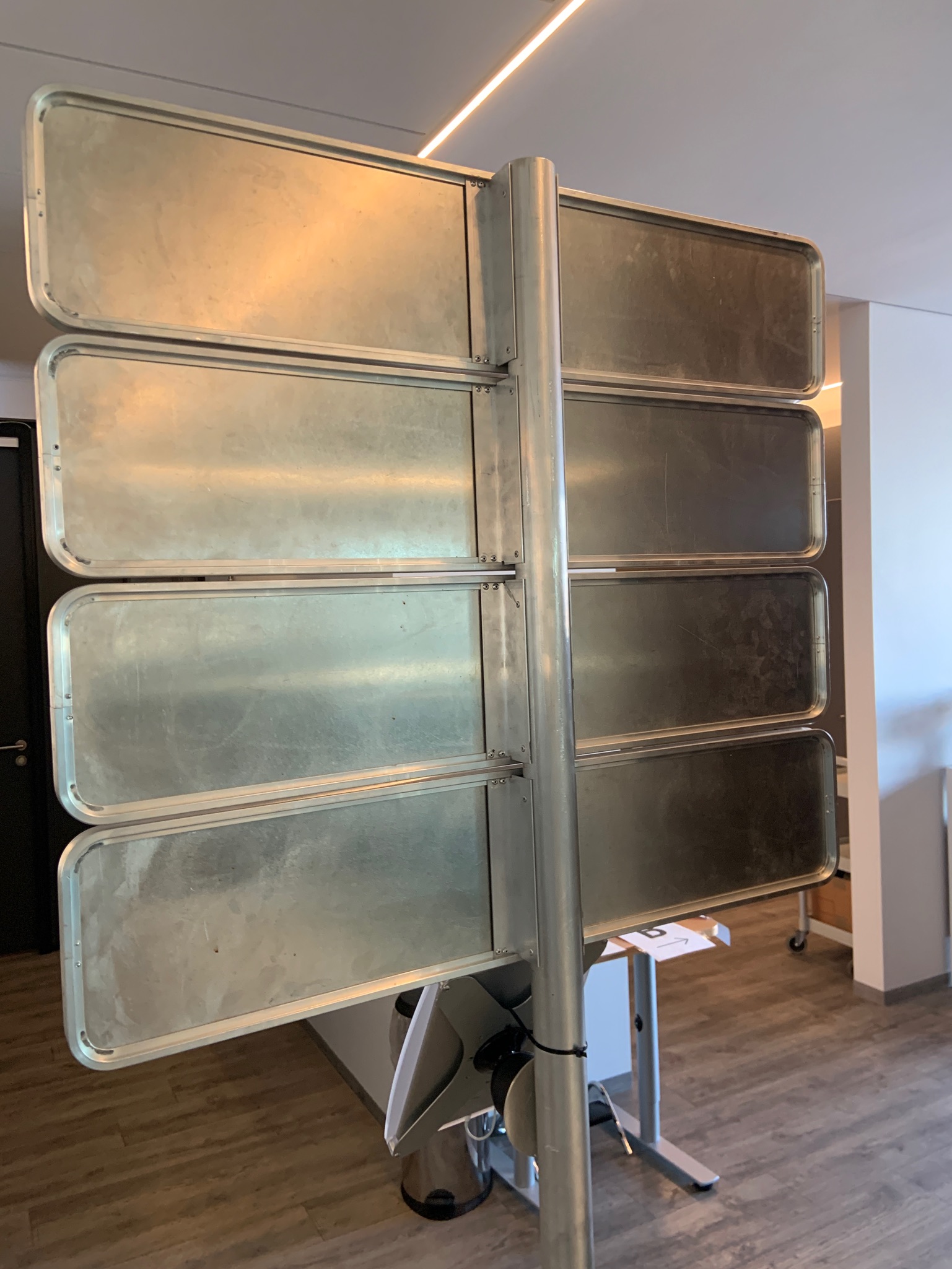 SELT / SOLD Tékkaðu þig inn! Ipadskilti 5