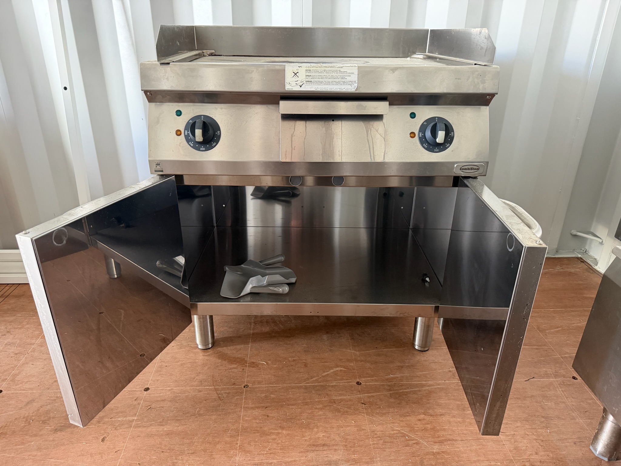 SELT / SOLD CombiSteel Plancha grill, B80sm. 2