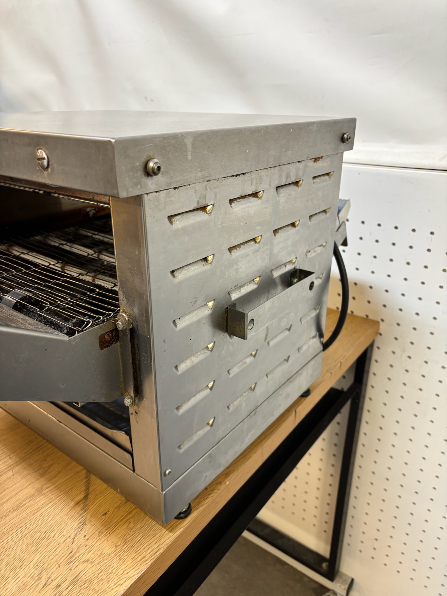 Roller Grill færibandaofn 7