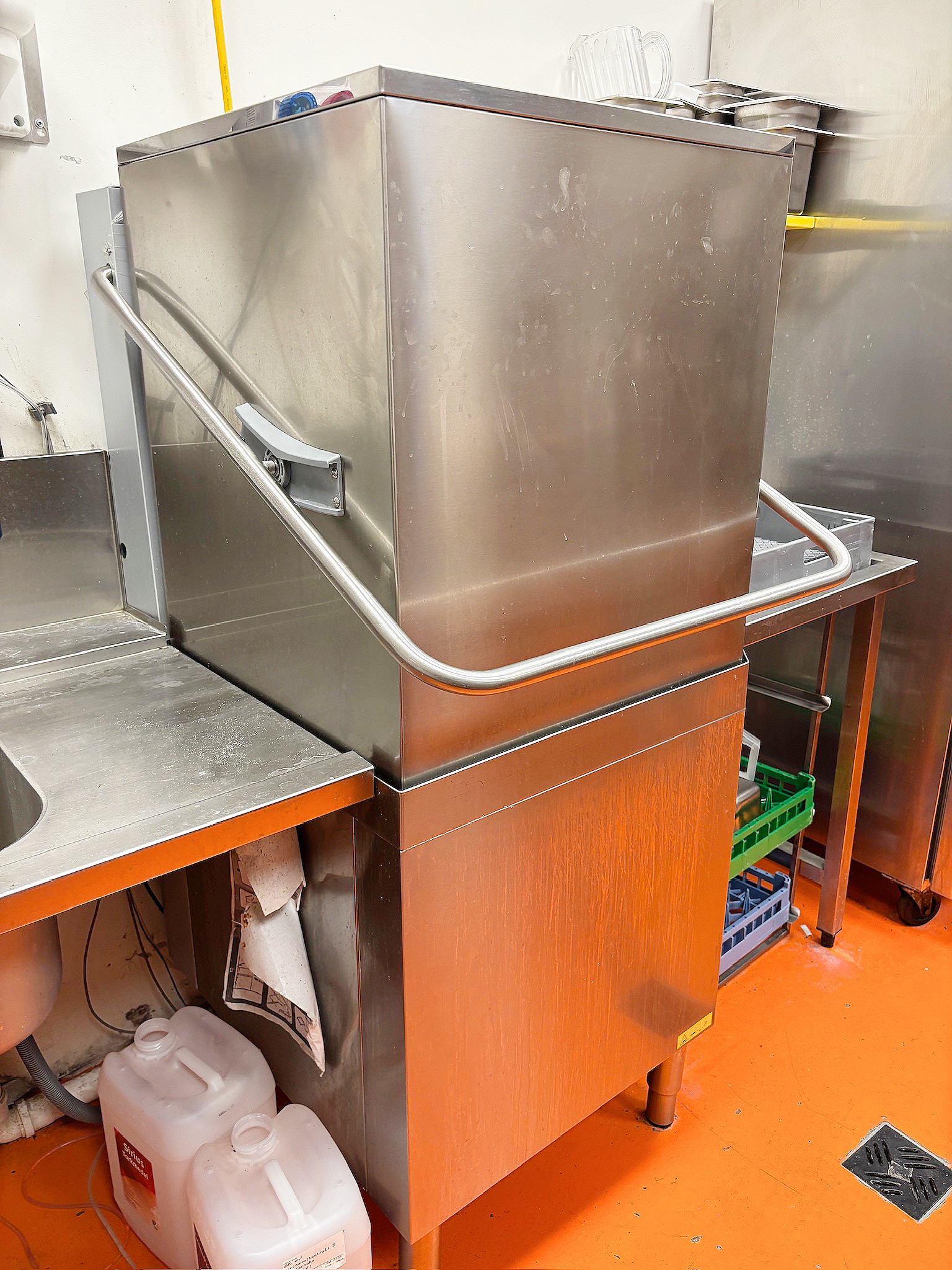 SELT / SOLD Zanussi uppþvottavél húddvél 2