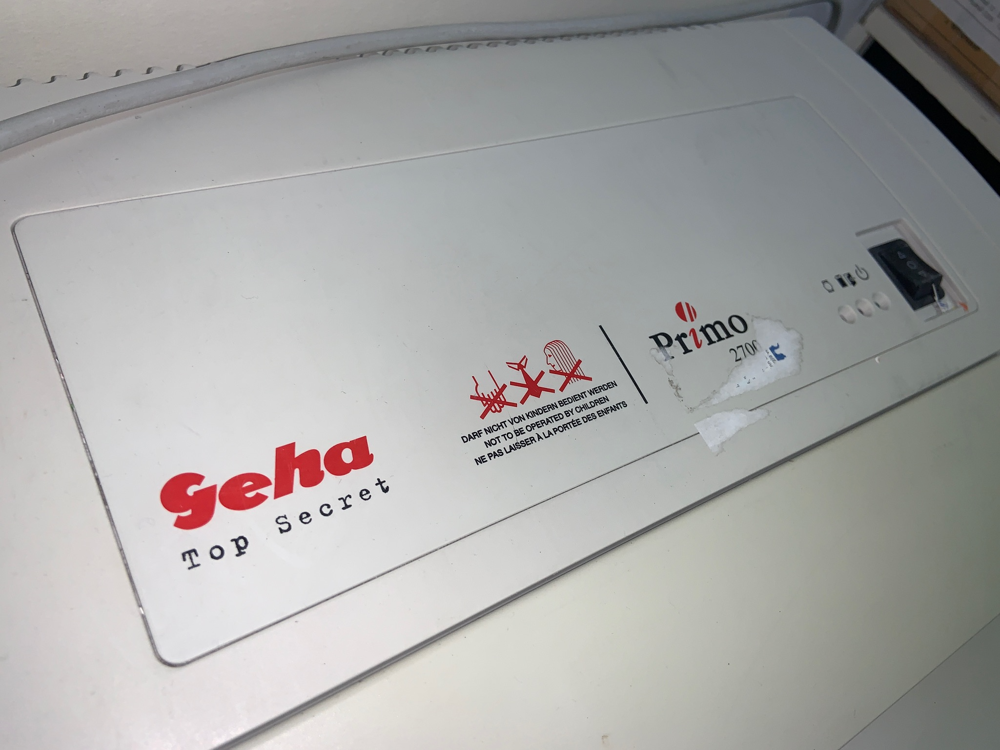 Endurnýtt/selt-HSM Geha Primo 2700 tætari 3