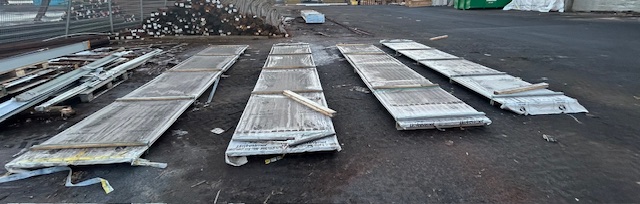 SELT / SOLD Bárustál, grafítgrátt - Ónotað 3