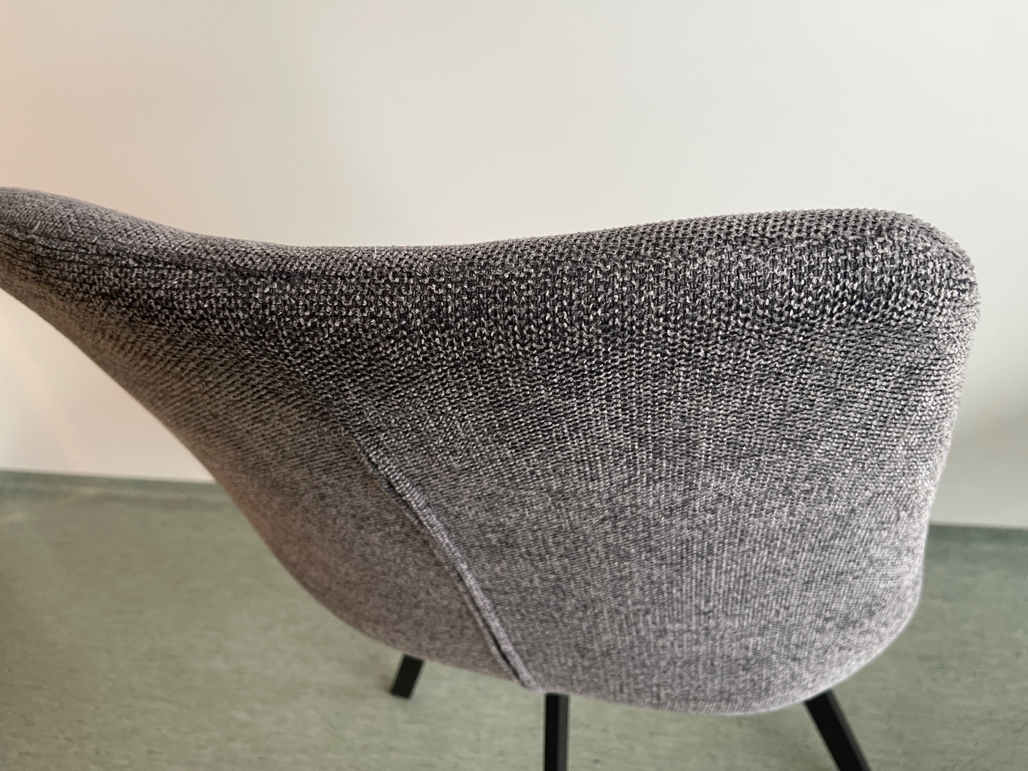 SELT / SOLD JYSK HYGUM borðstofustóll með snúningi grár/svartur - (4 stk) 4