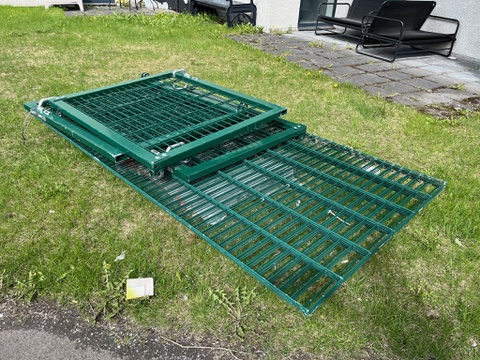 SELT / SOLD - Grindur - grindverk, L248 x H120 sm, 40 lengdarmetrar 7