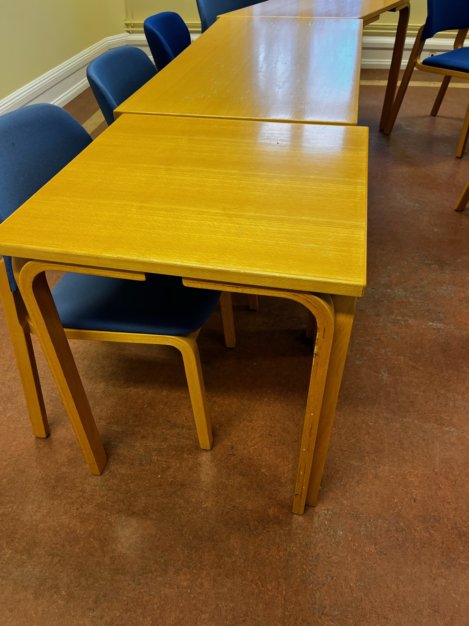 SELT / SOLD Skólaborð - kennsluborð 3