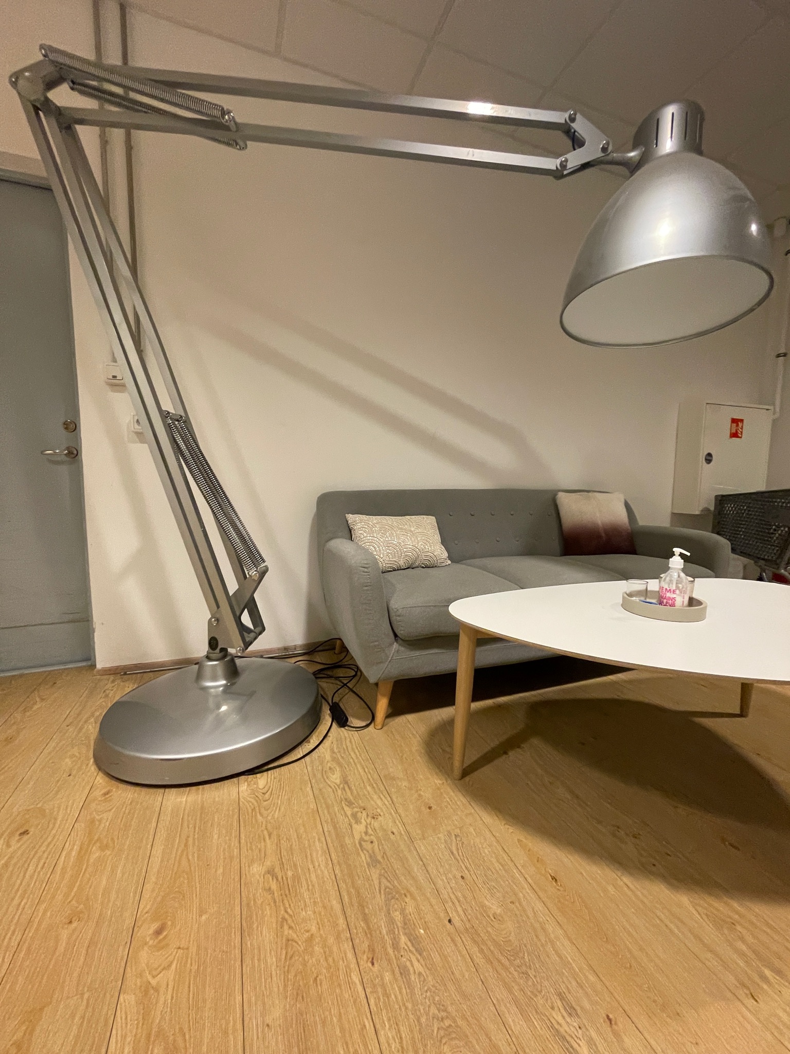 SELT / SOLD - Risa gólflampi - Leucos Luxit design - 1 stk 3