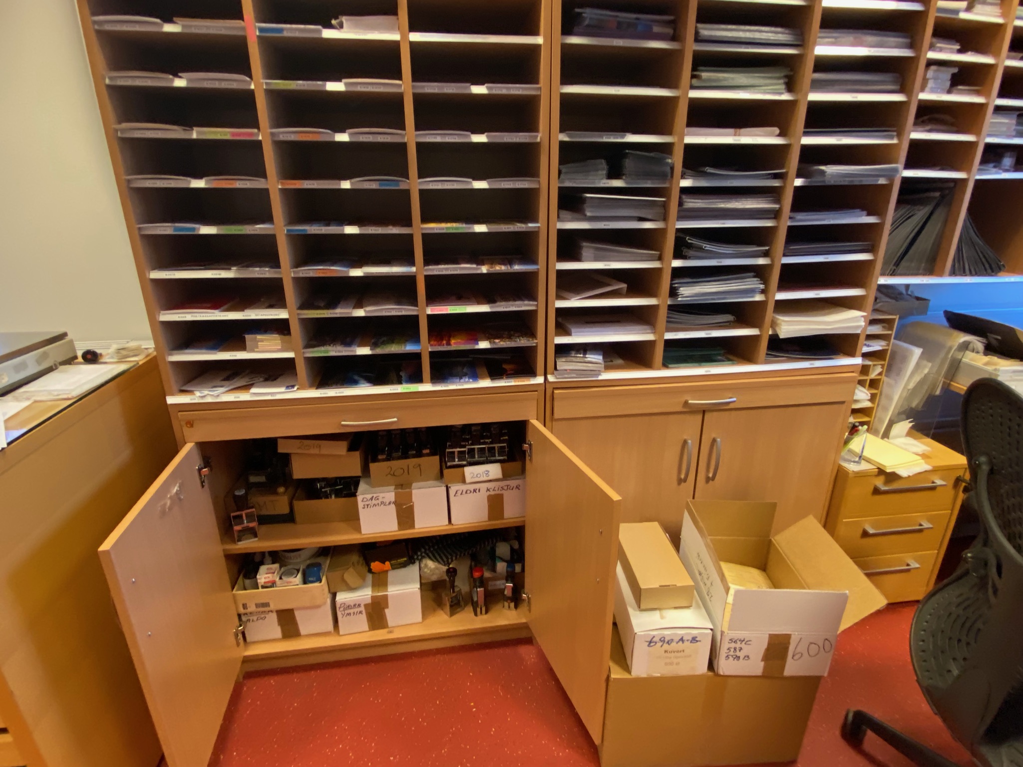 SELT / SOLD handverksskápur / 30 smáhólfaskápur frá AJ vörulistanum - 2 stk 2