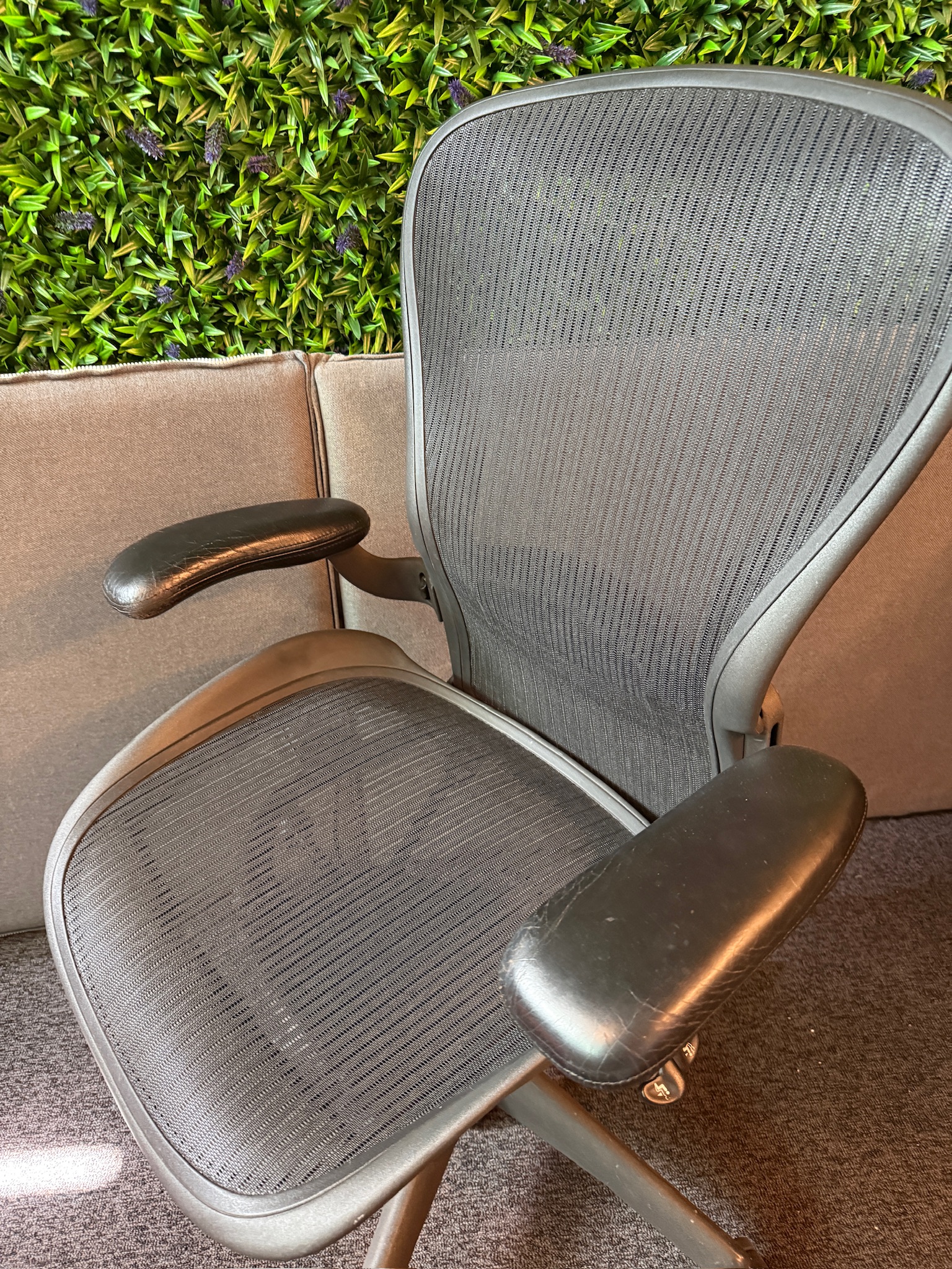 SELT / SOLD Herman Miller Aeron Classic, C stærð 5