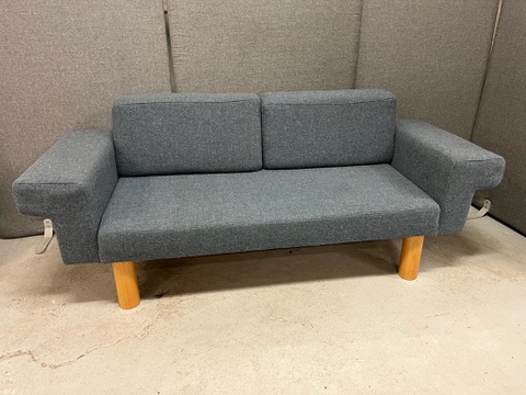 SELT / SOLD Ullarsófi / svefnsófi, B190/210 x D70 sm. - Alþingi 3