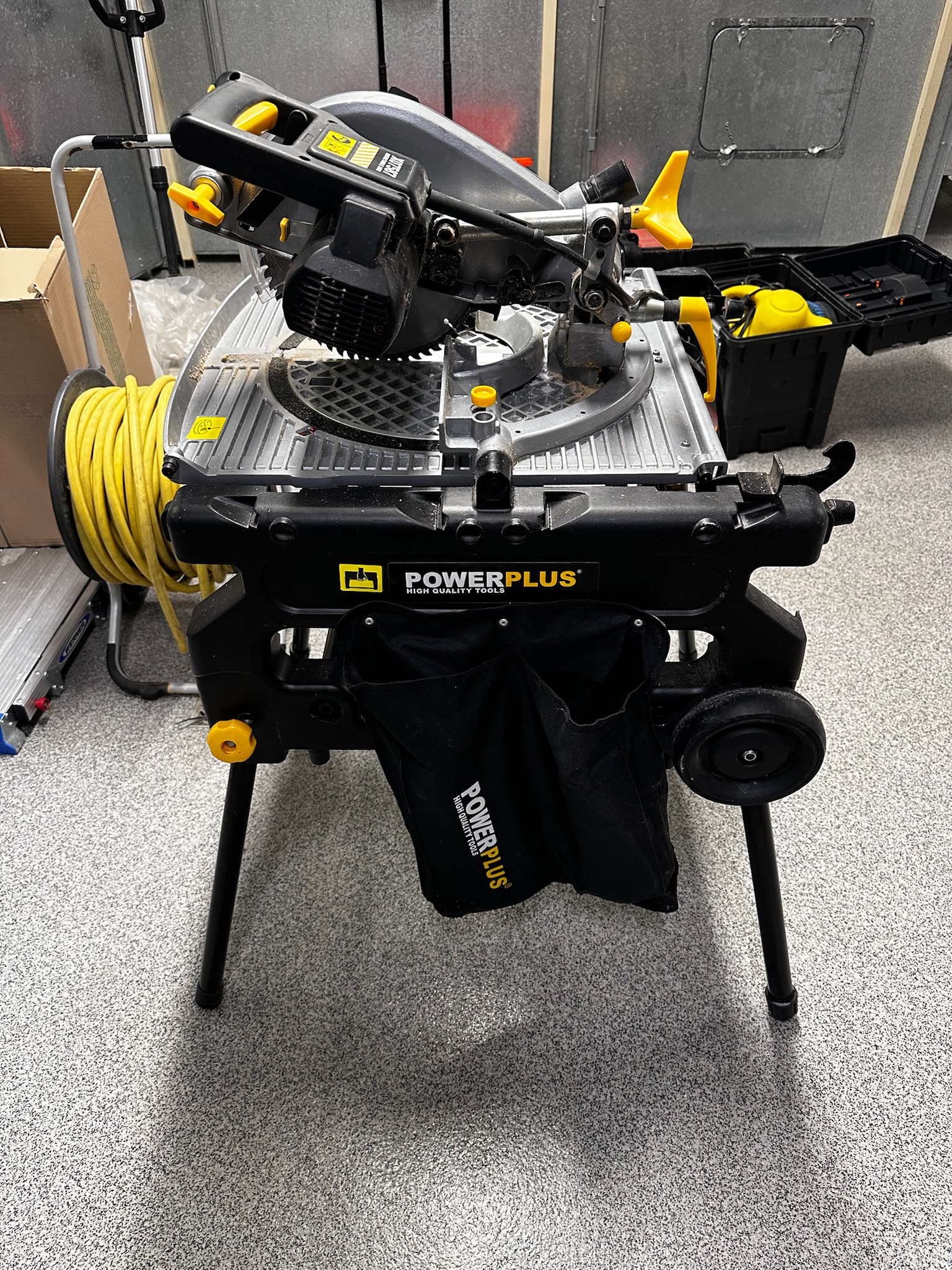 SETL / SOLD Öflug PowerPlus veltisög