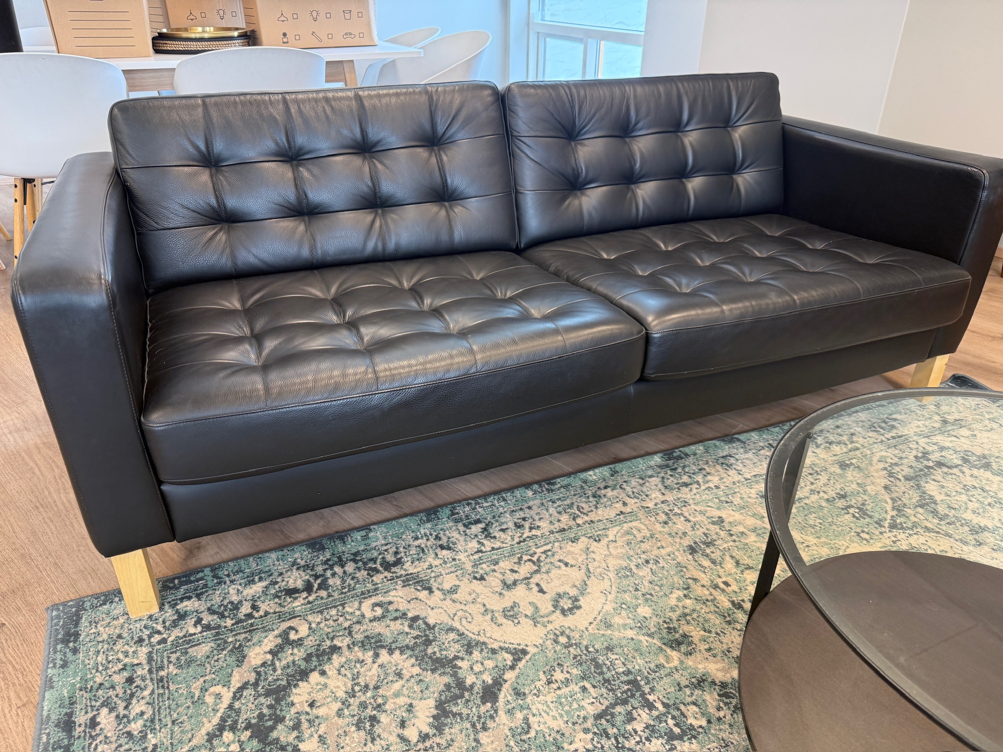 SELT / SOLD IKEA 3ja sæta sófi, B204xD89sm. 2