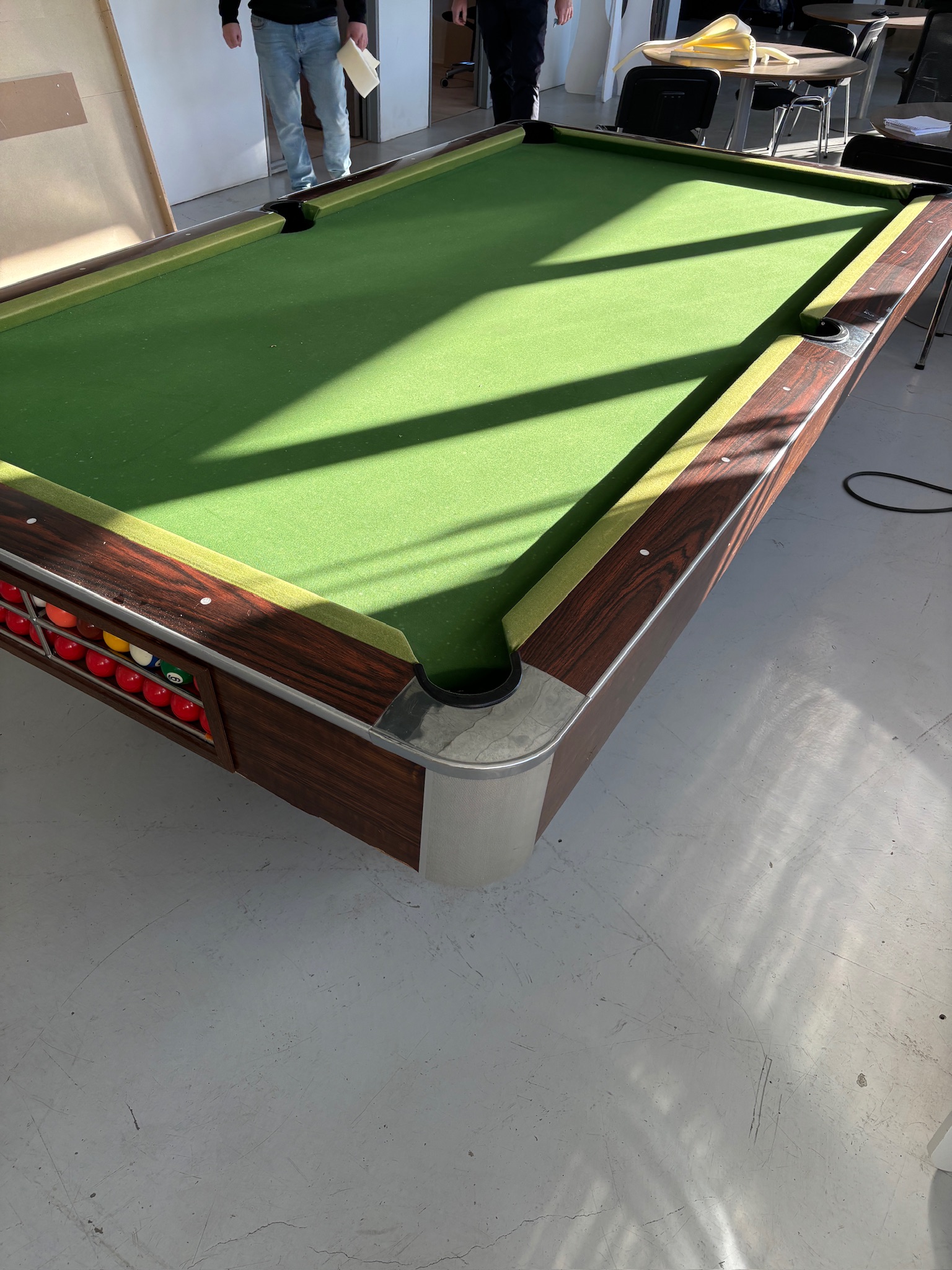 SELT / SOLD Poolborð ásamt ljósi, 9.5fet 5