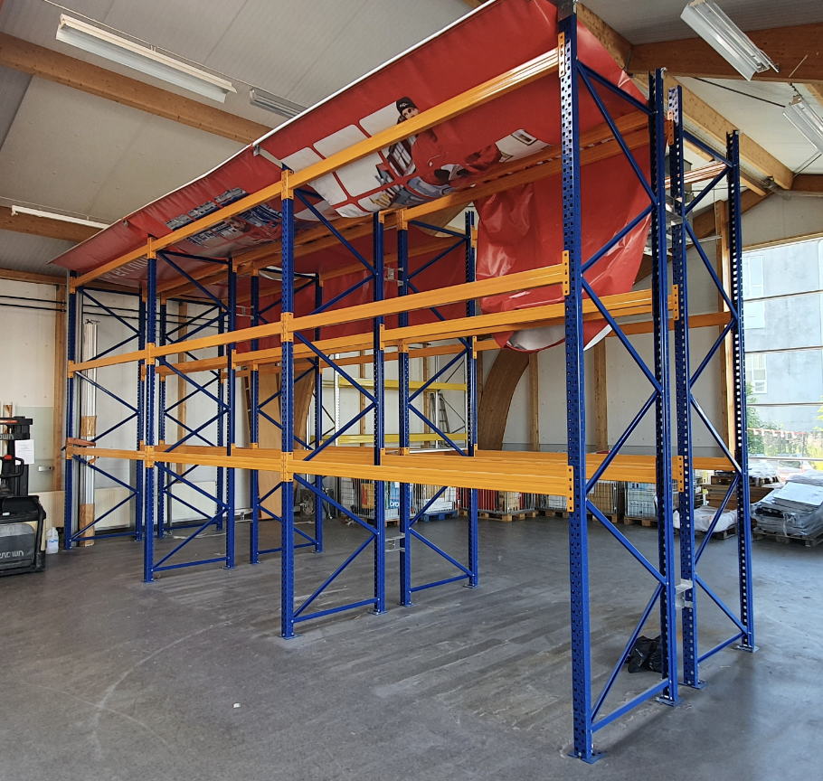 SELT / SOLD - Brettarekkar, H600 x B250 x D110 sm. - mikið magn