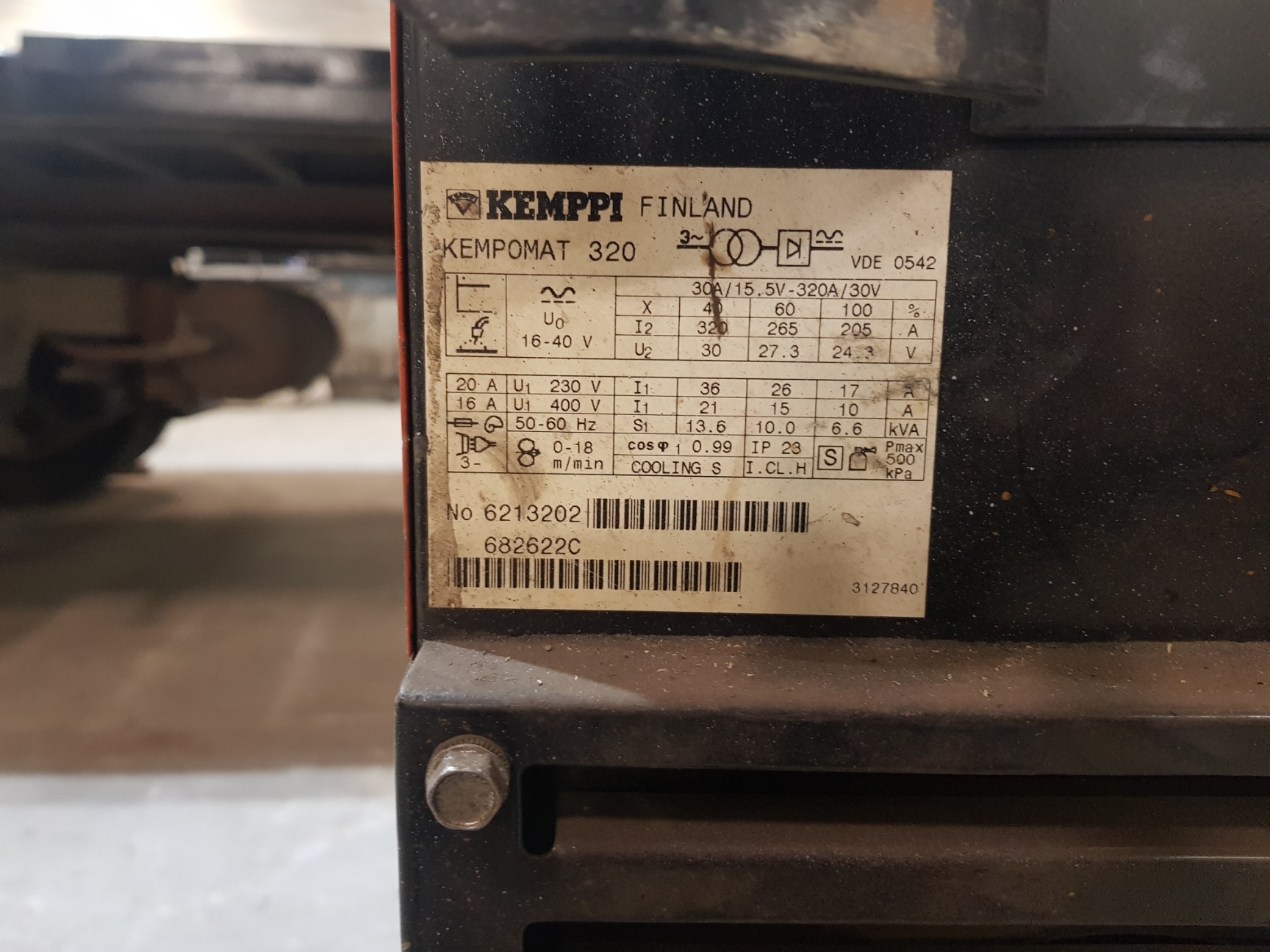 Selt - endurnýtt - Kemppi KEMPOMAT 320 - rafsuða - rafsuðuvél - rafsuðu 3
