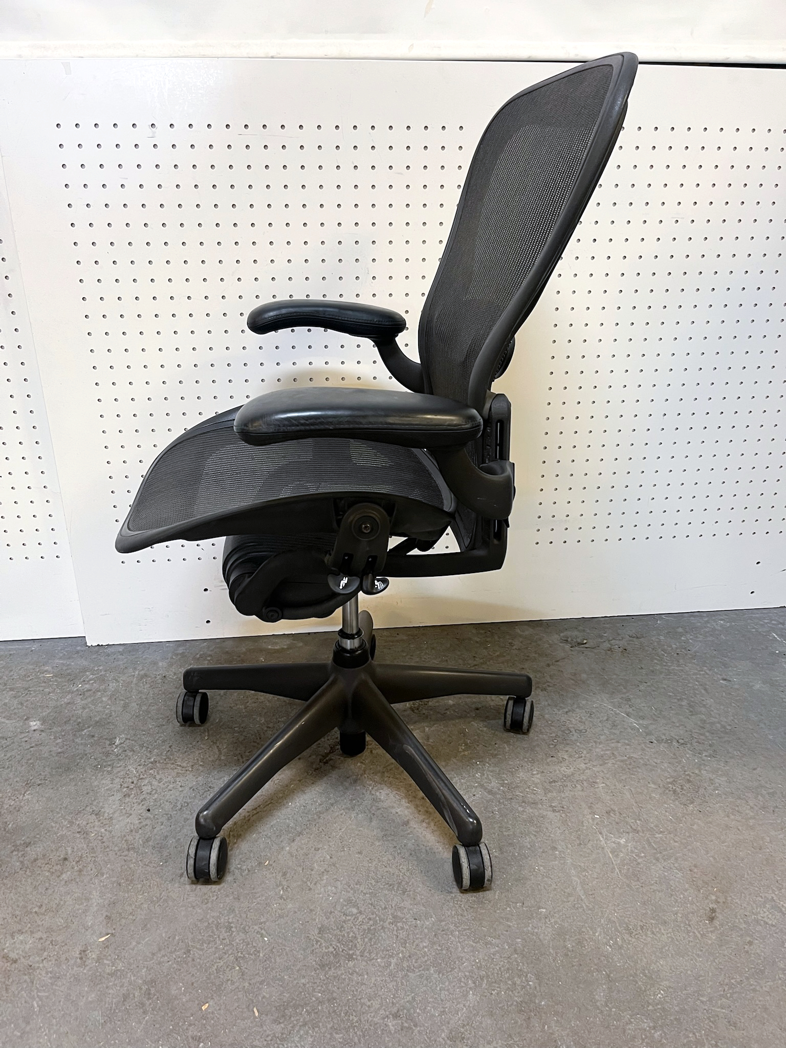 SELT / SOLD Herman Miller Aeron, C stærð 2