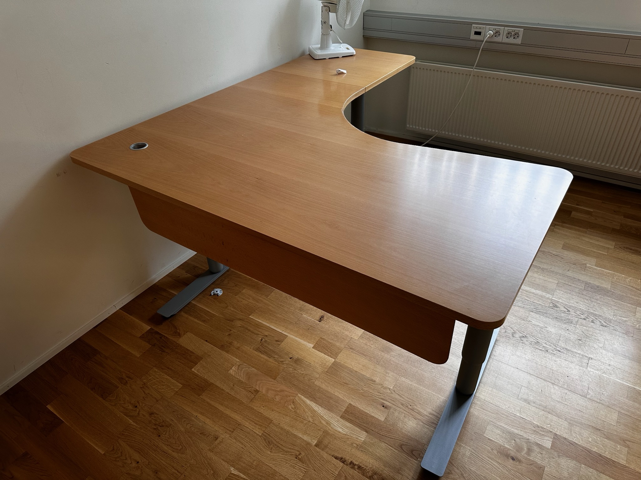 SELT / SOLD Rafmagnshornborð frá Á. Guðmundsson 5