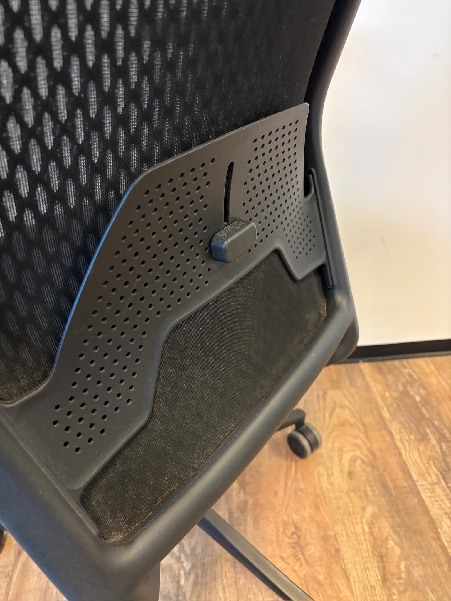 SELT / SOLD Vitra skrifborðsstóll frá Pennanum 5