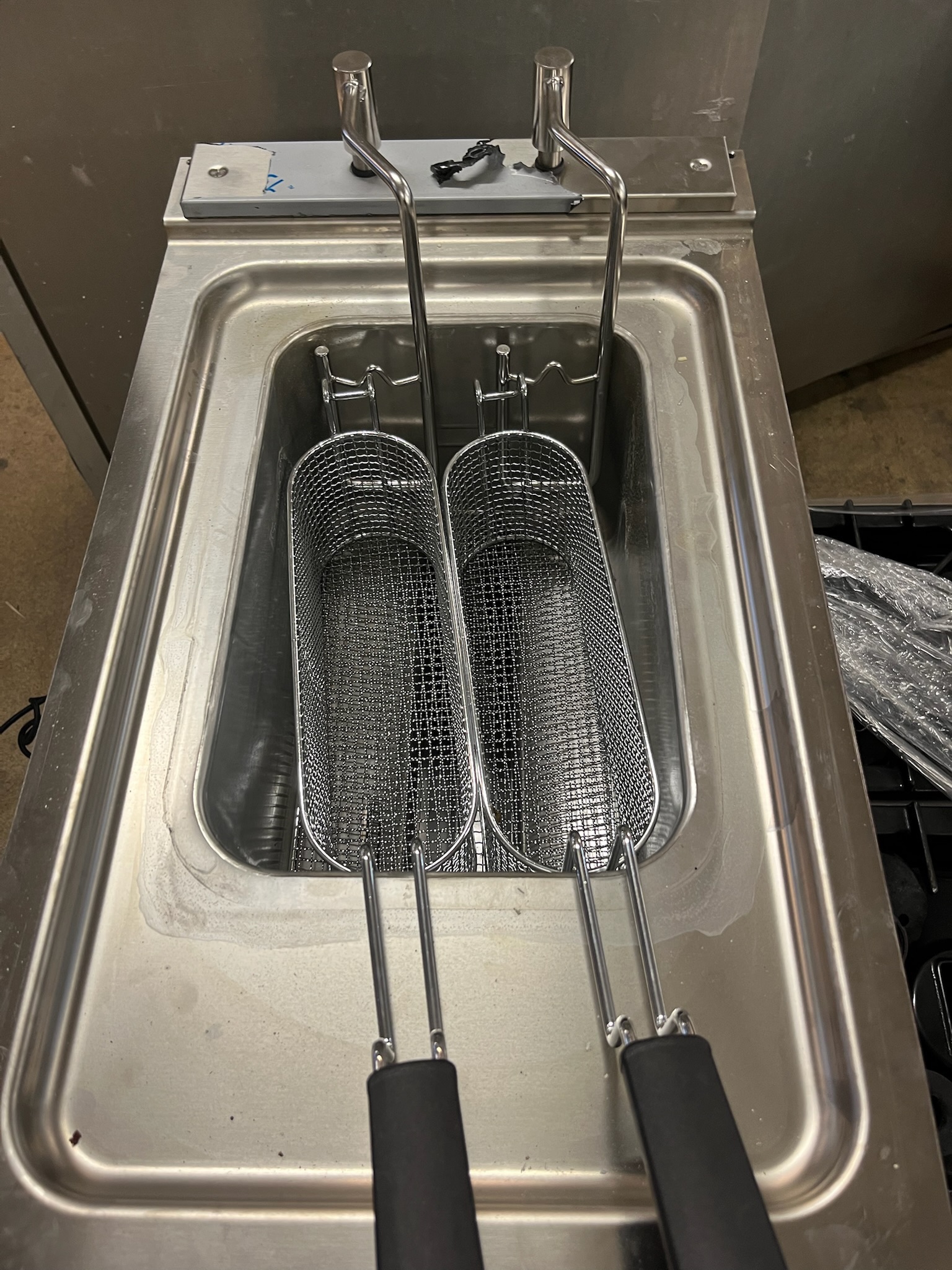 SELT / SOLD Electrolux Professional djúpsteikingarpottur frá ProGastro, 2024 6