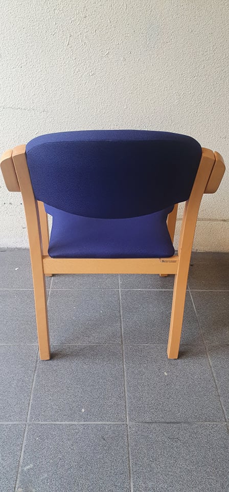 Selt/Endurnýtt-Viðartaustólar bláir 2