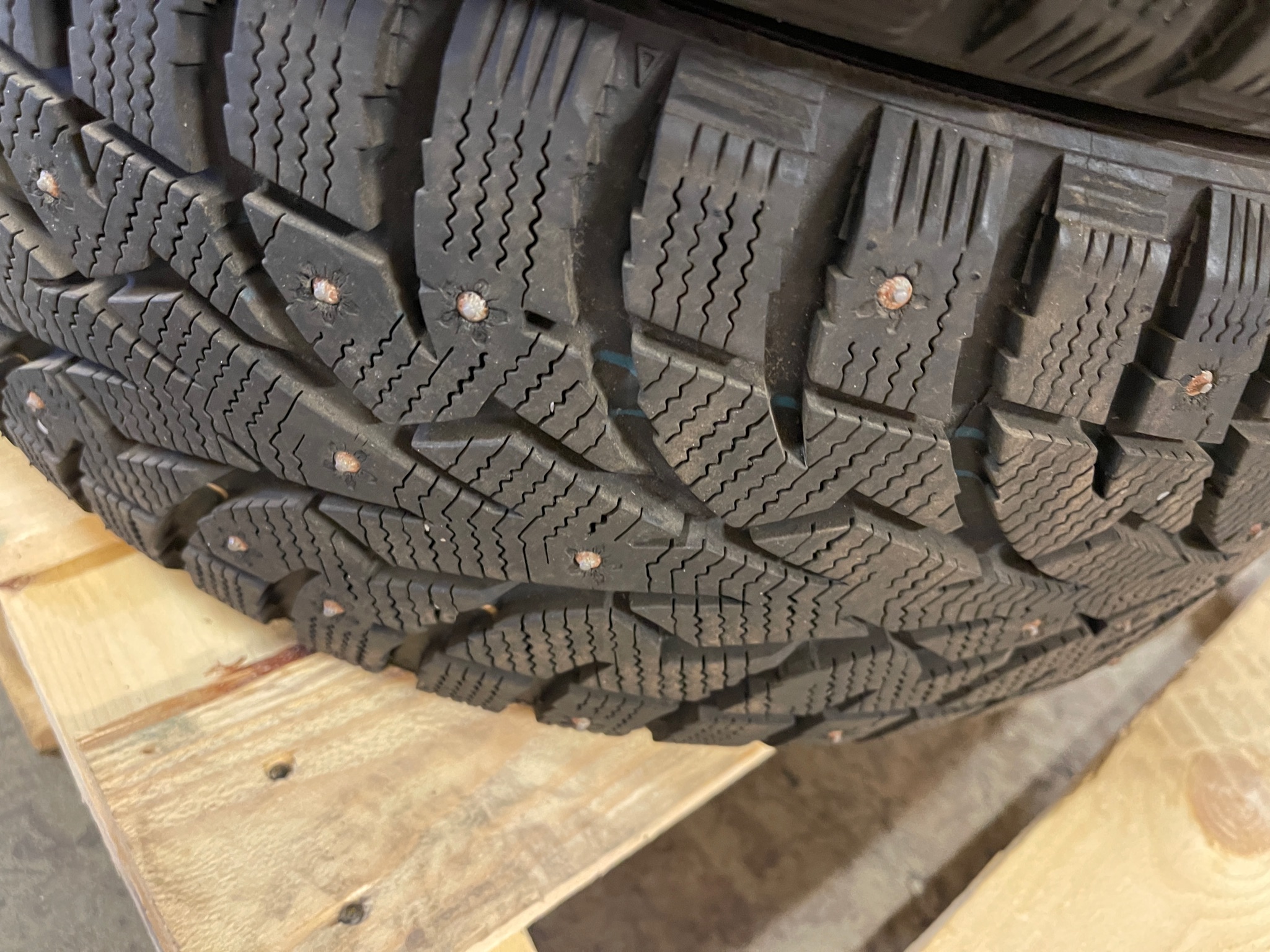 SELT / SOLD TOYO Opserver G3 ICE 195/45 R16 Negld 11