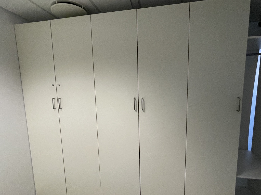 SELT / SOLD IKEA fataskápar 6 stk , H236 x B100 x D58 7
