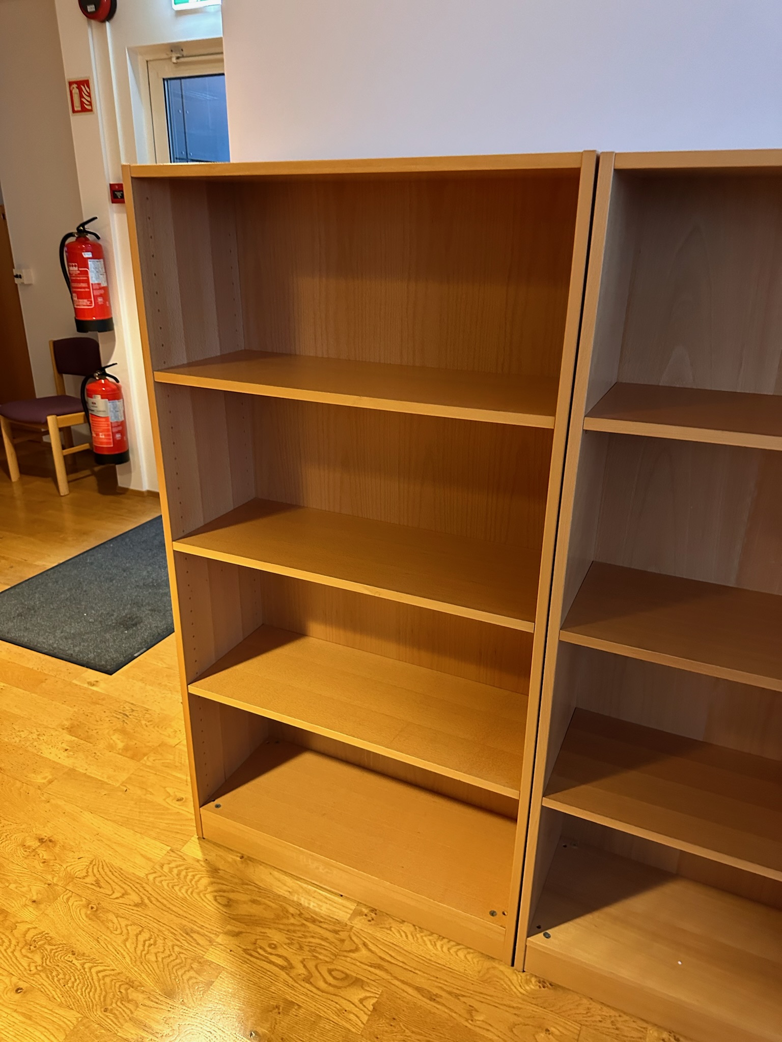 SELT/SOLD Bókahillur frá Á. Guðmundsson, H150 x B80 x D31 sm. (19 stk.) 2