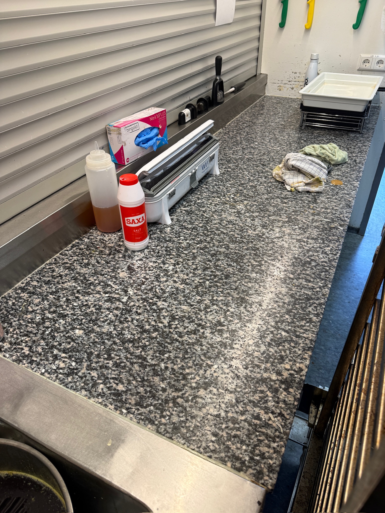 SELT / SOLD Zanussi granít preppborð frá ProGastro, B225sm. 5