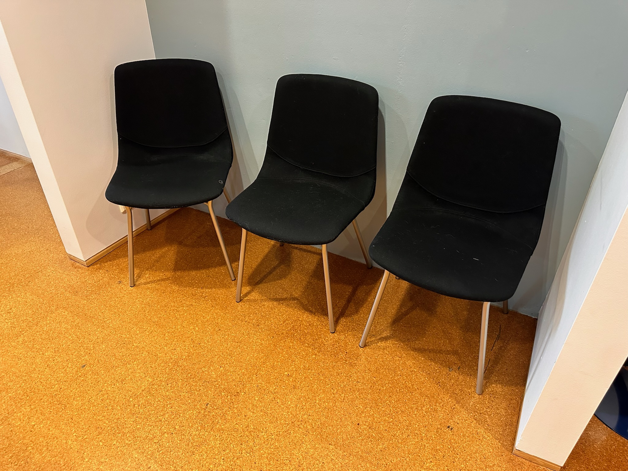 SELT / SOLD Á. Guðmundsson biðstofustólar (3 stk.) 3