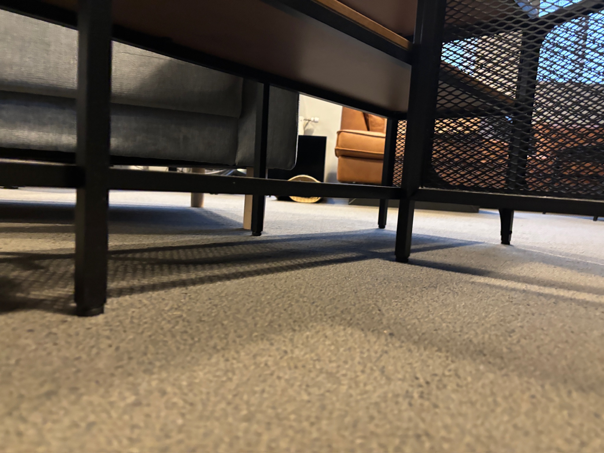 SELT / SOLD IKEA sjónvarpsbekkur, B150 x D36 x H54 sm. 4