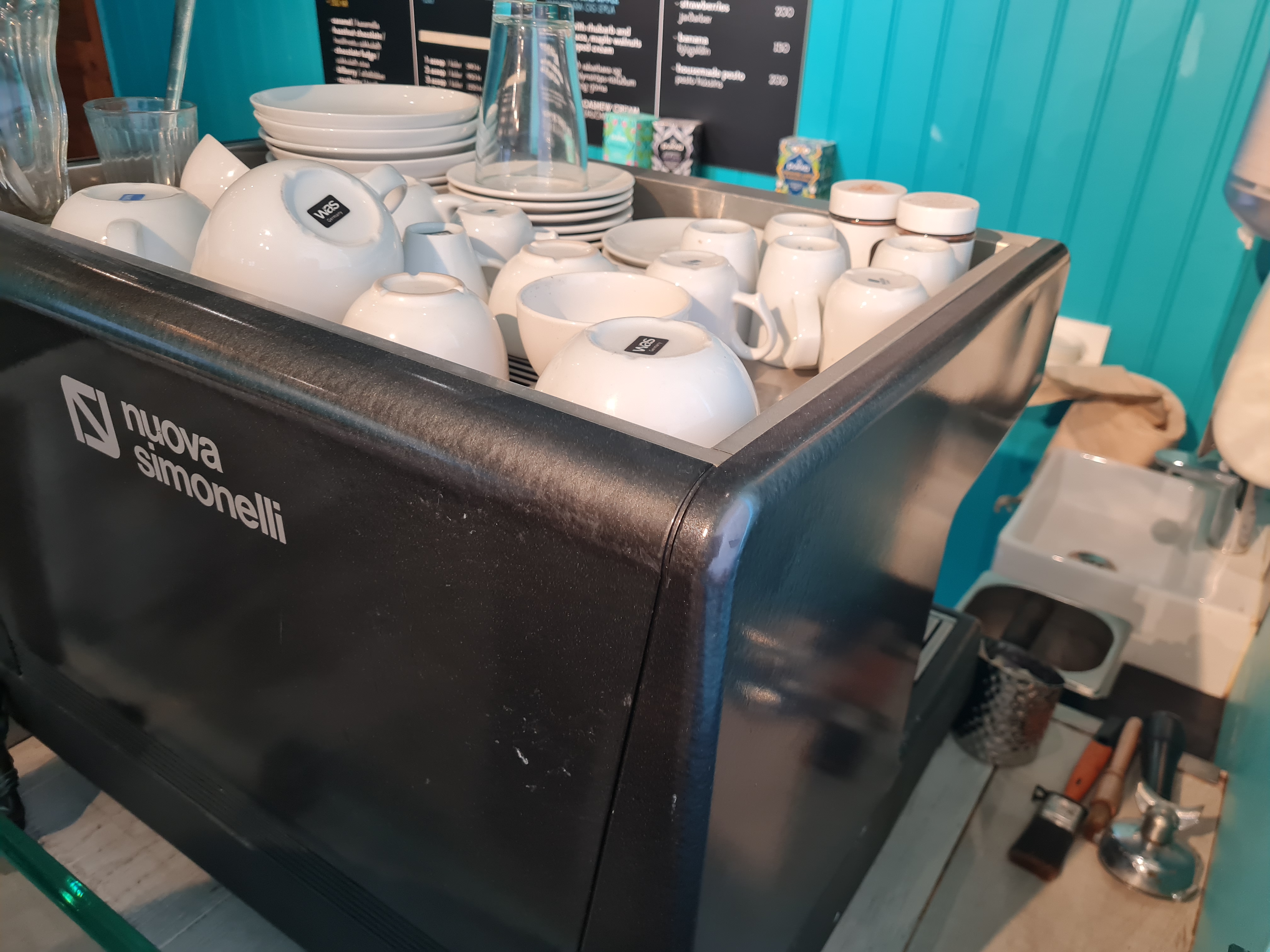 SELT / SOLD - Kaffivél Nuova Simonelli Espresso Machine 2
