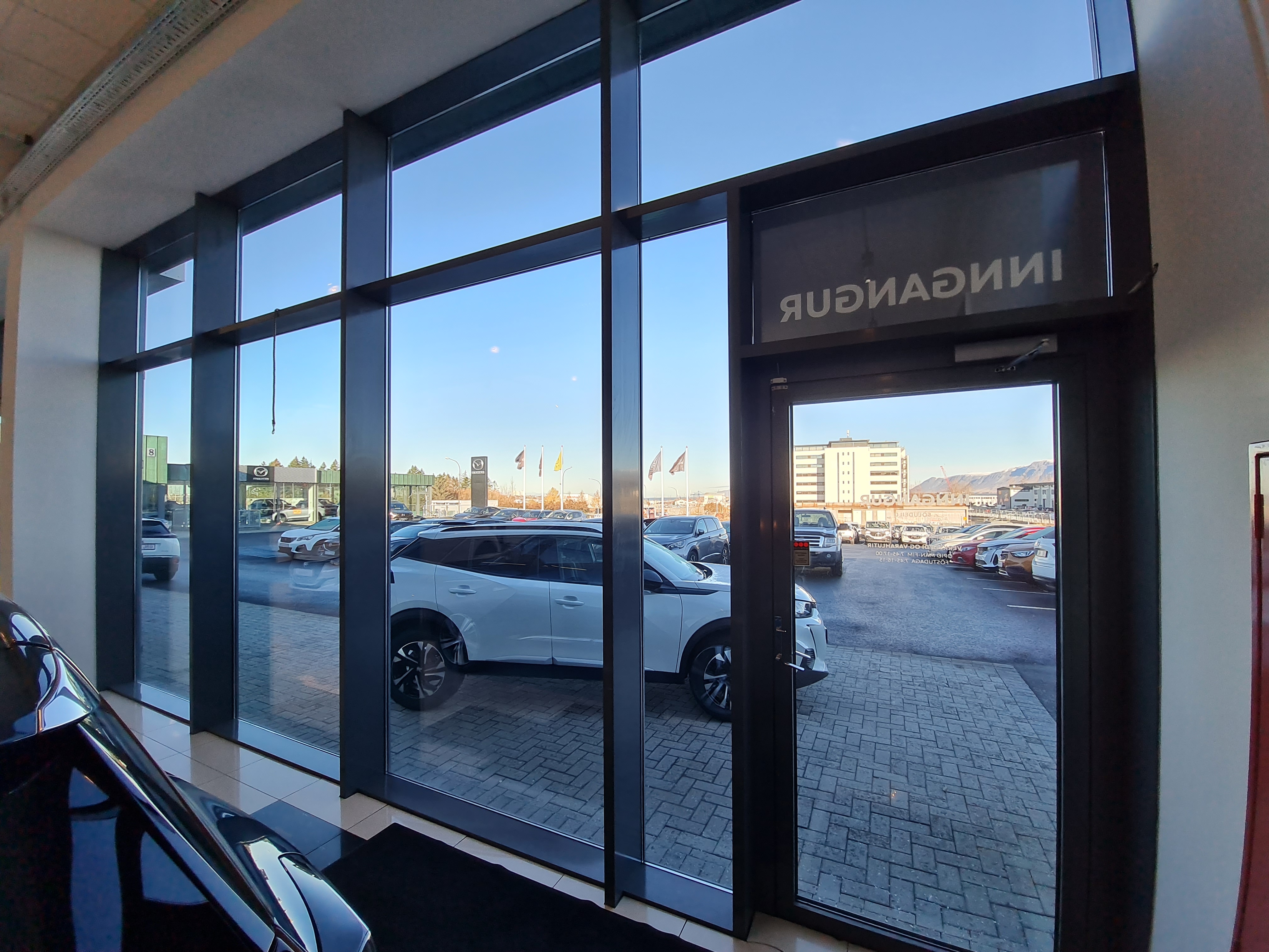SELT / SOLD Vandaðir glerfrontar - glerrennihurðir - útihurðir 6