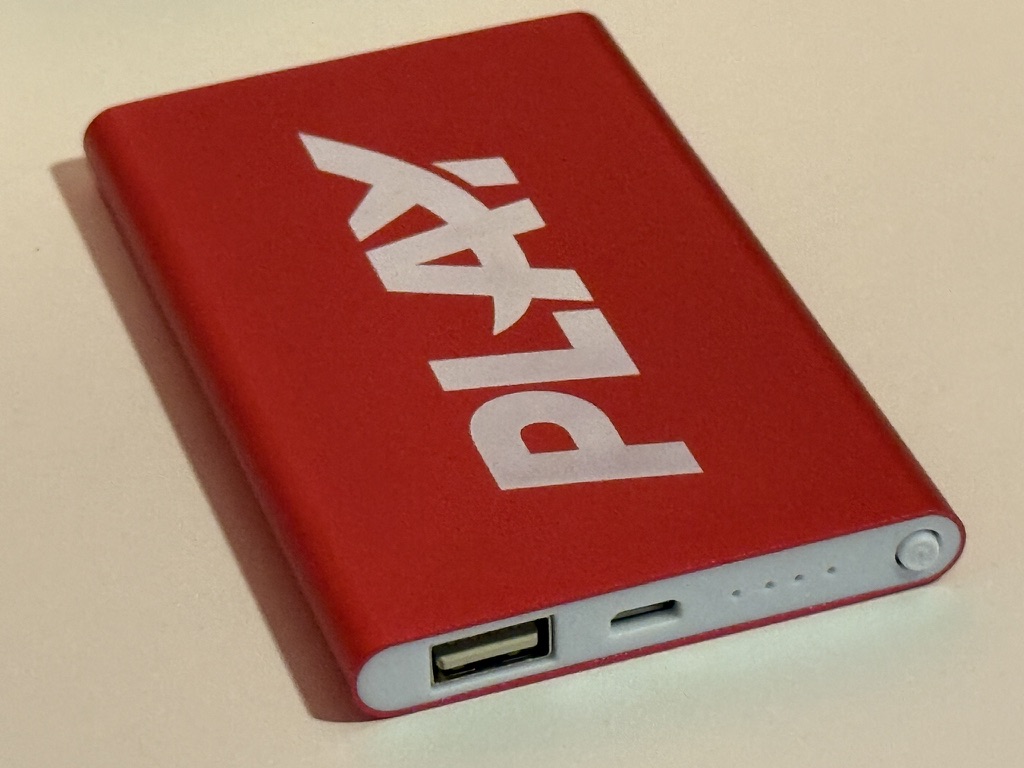 SELT / SOLD PLAY hleðslubanki – 4000 mAh, 4