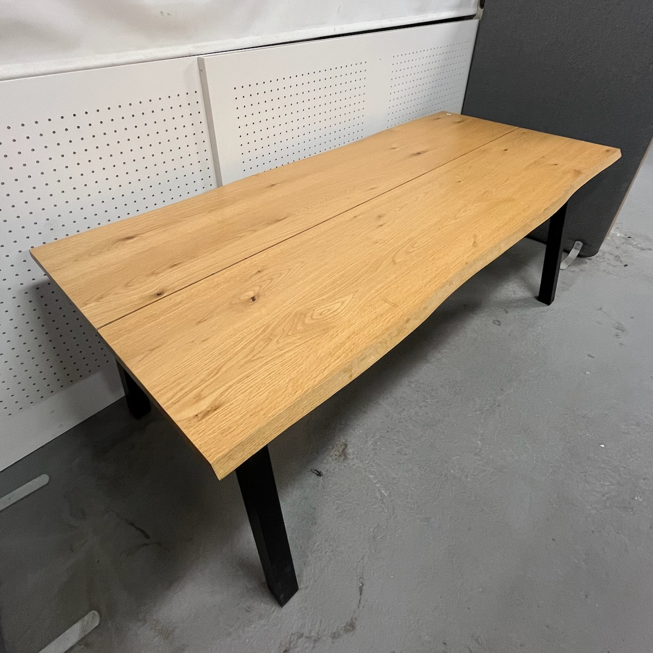 SELT / SOLD Jysk borðstofuborð með framlengingum, L200/292xB90sm. 4
