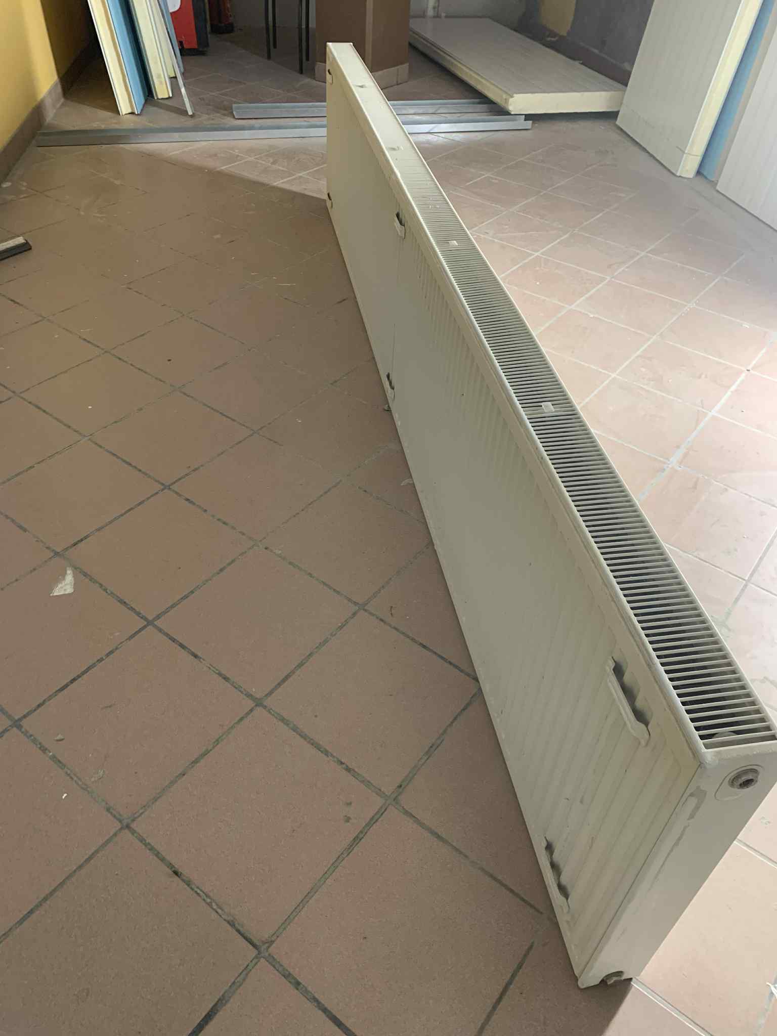 SELT / SOLD Hitaveituofn tvöfaldur L300 x D5 x H60 7
