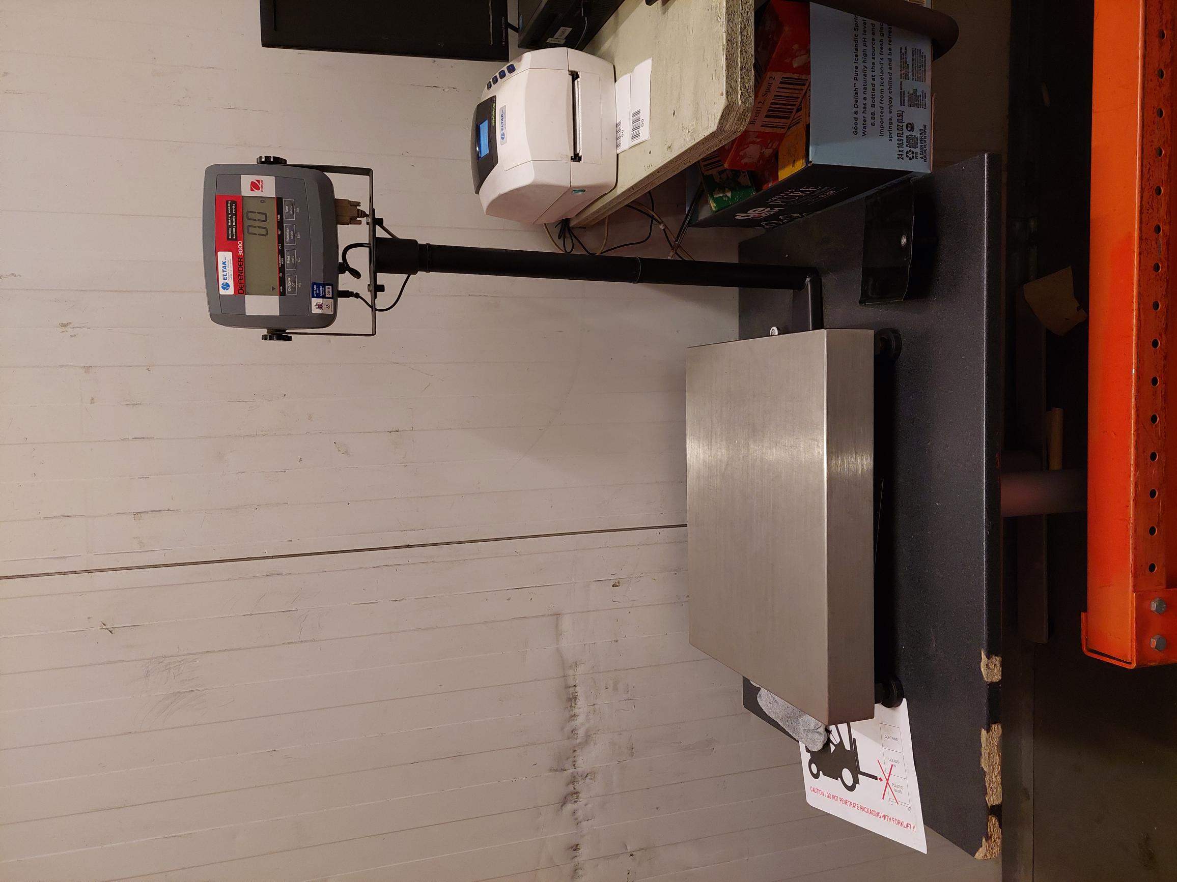 SELT / SOLD - Ohaus Defender 3000 vigt frá Eltek - ásamt prentara.