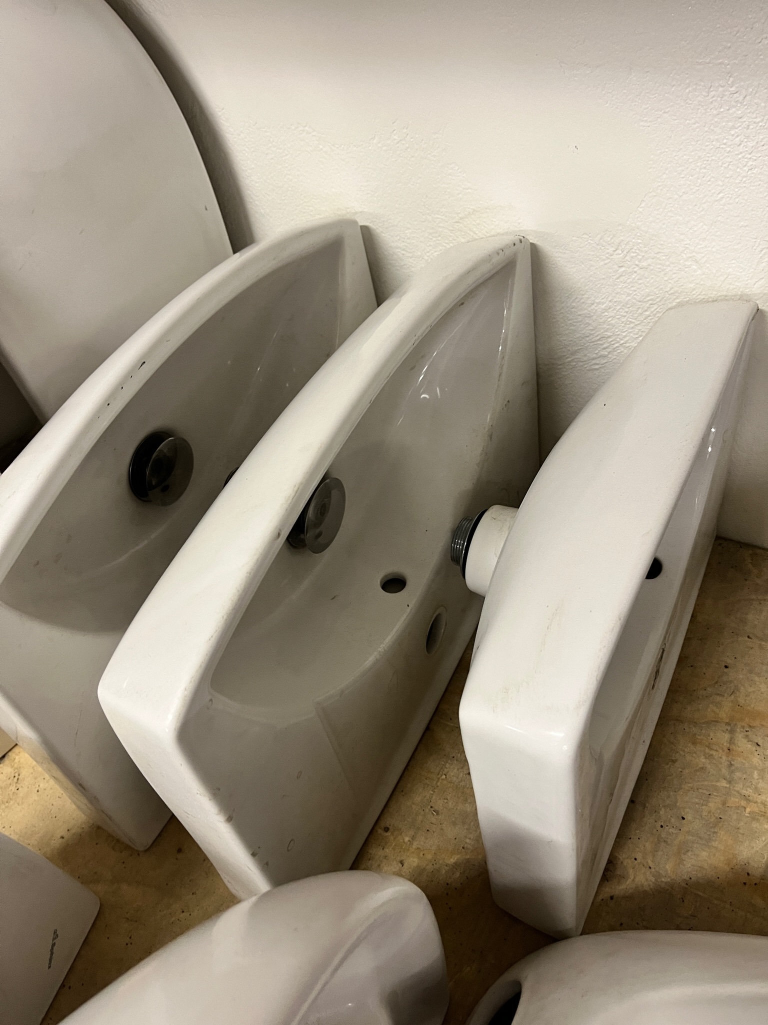 SELT / SOLD Þvagskálar - pissuskálar - salernisskálar 3