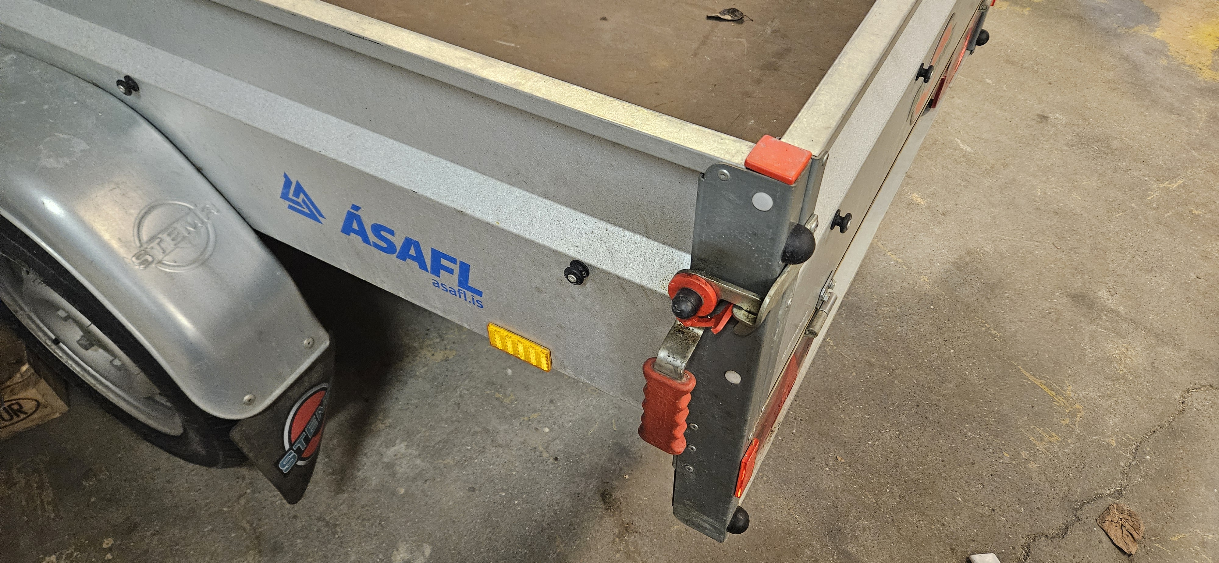 SELT / SOLD Kerra - Stema Basic 750 - frá Ásafl 3