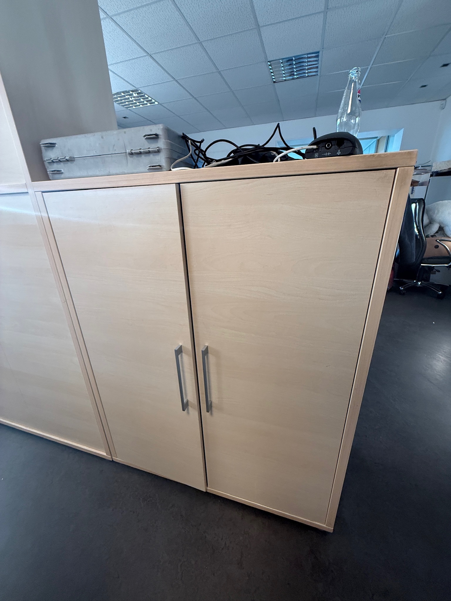 SELT / SOLD Skrifstofuskápar, H113x90xD40sm. - Sambíóin Álfabakka 2