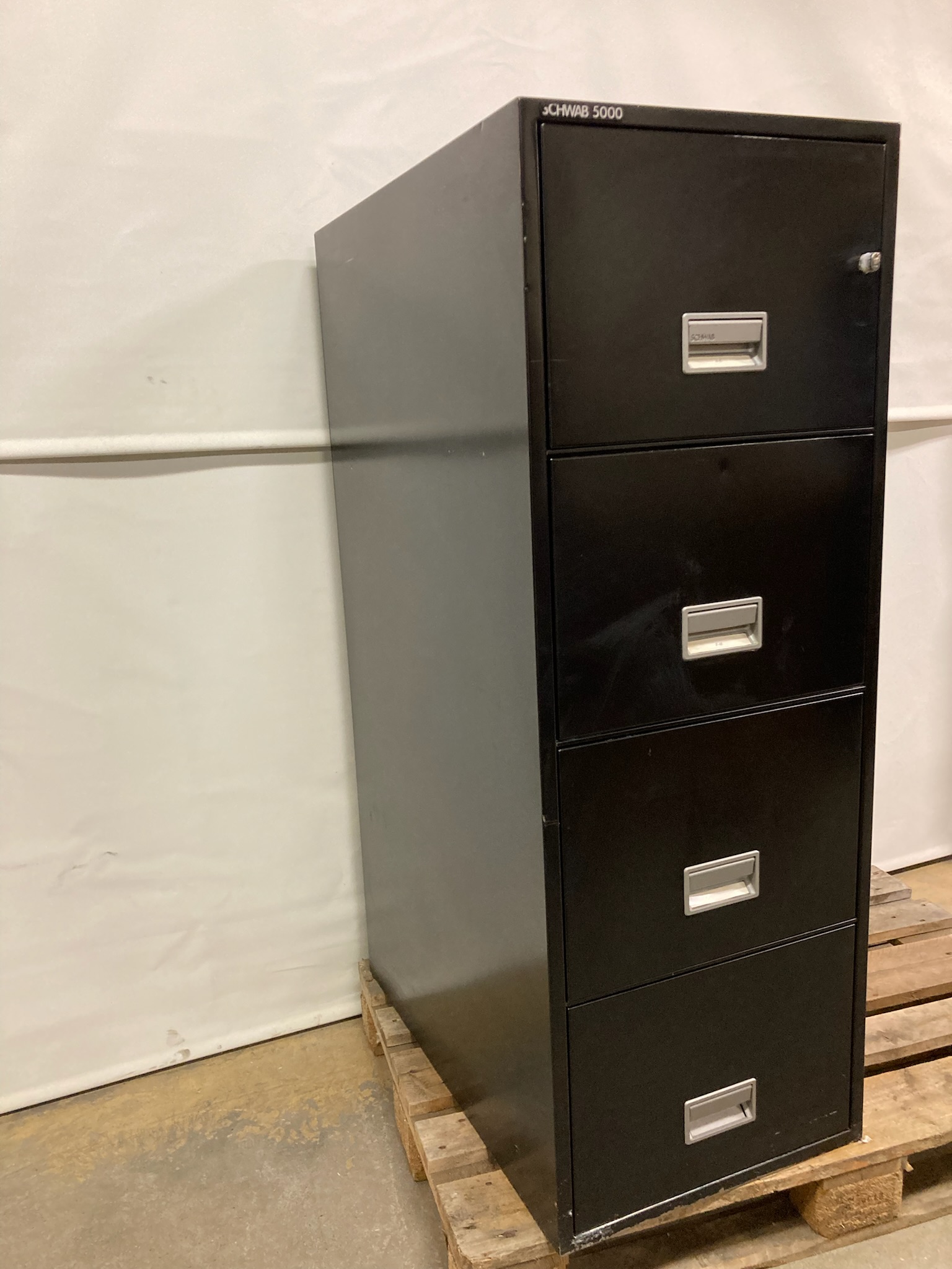 SELT / SOLD Schwab 5000 skjalaskápur 2