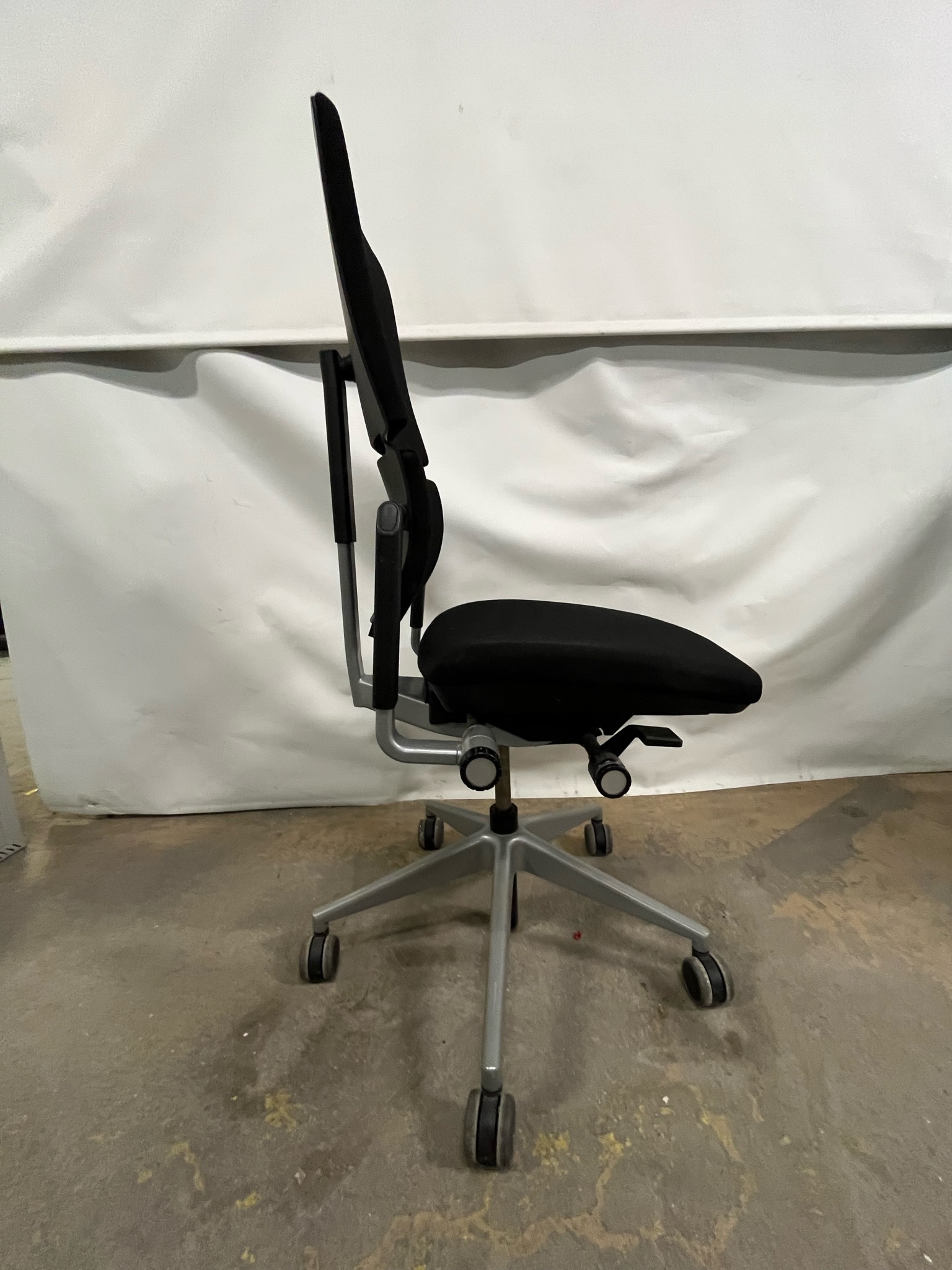 SELT / SOLD Steelcase skrifstofustóll 2