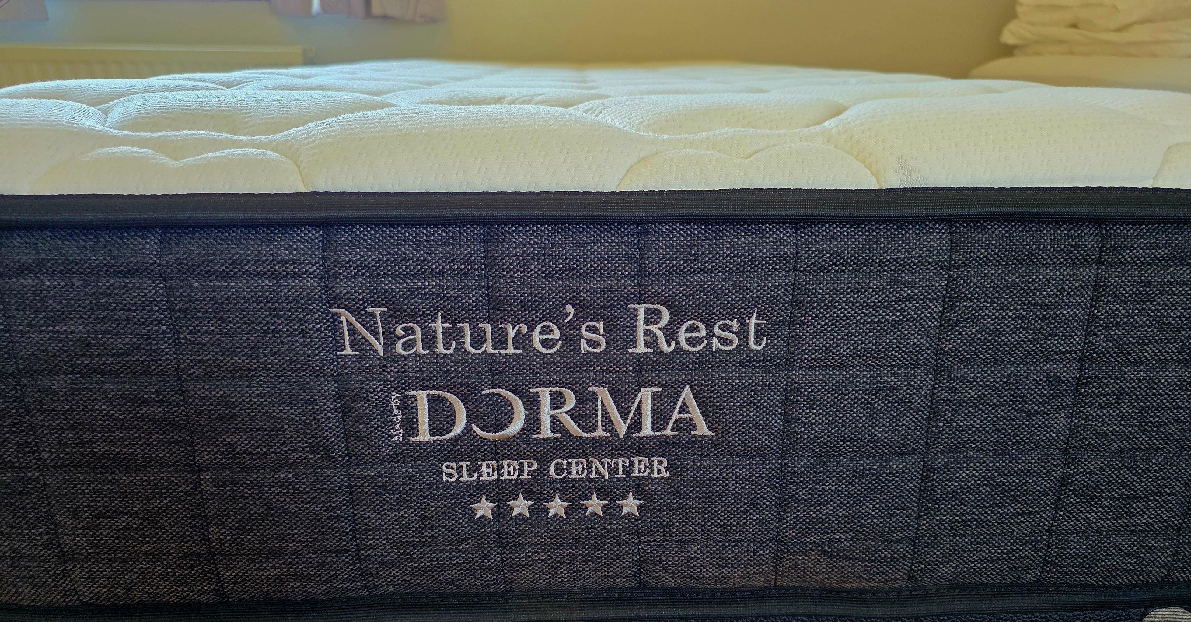 SELT / SOLD Nature's Rest Luxury rúm með botni frá Dorma 9
