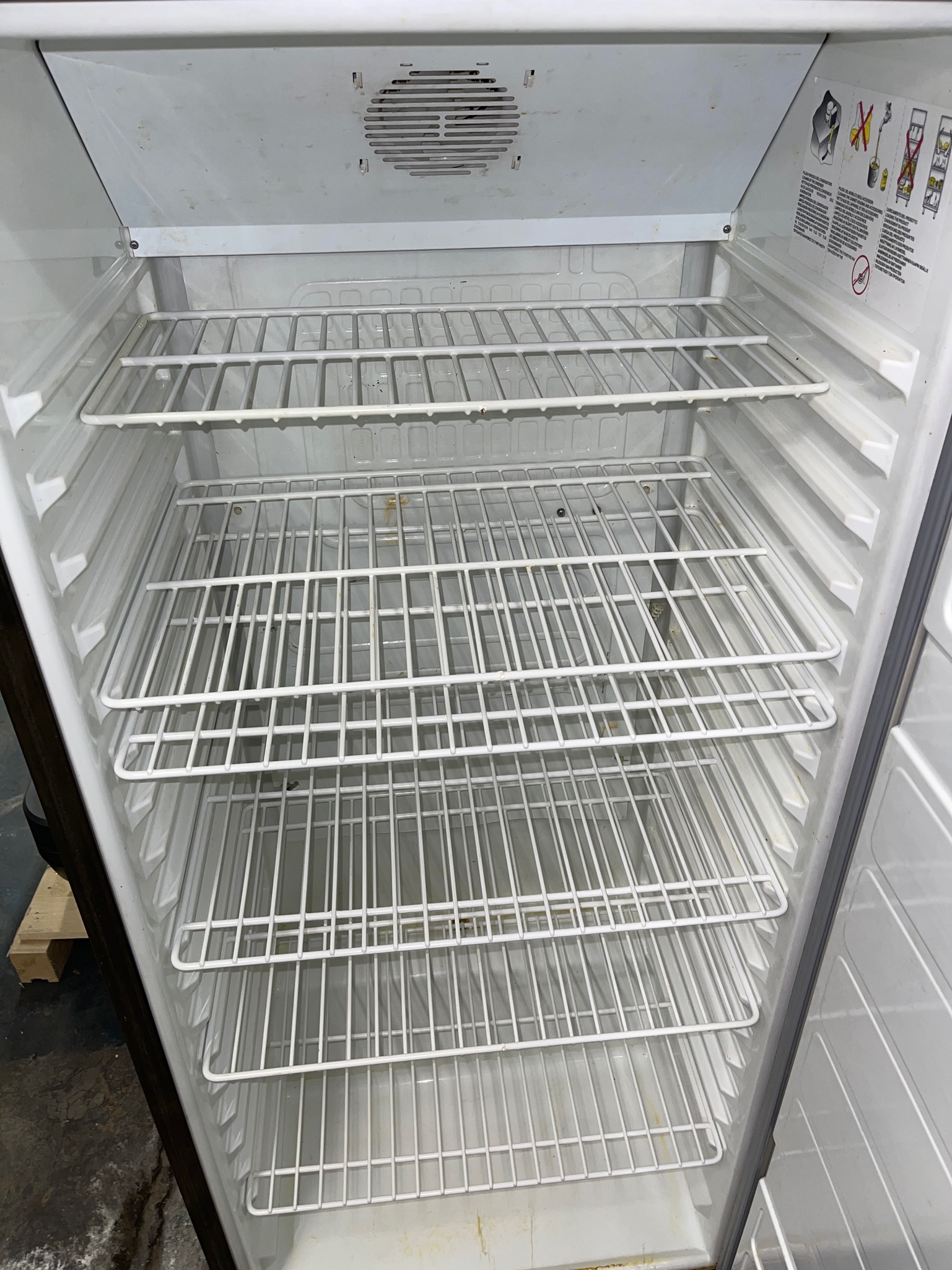 Selt - Zanussi kæliskápur 400 L 3