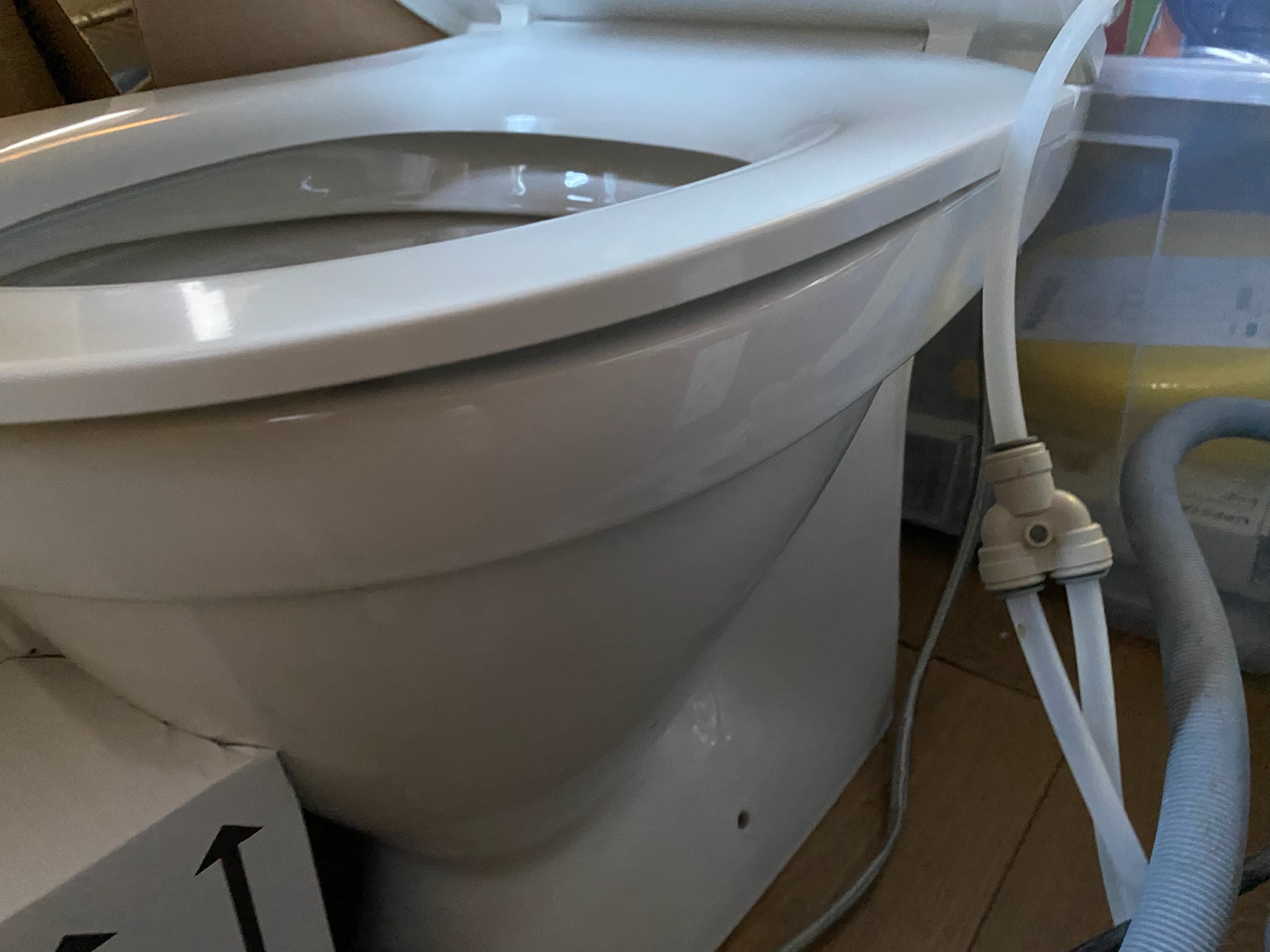 SELT / SOLD Ónotað klósett frá Gustavsberg í gólf 4