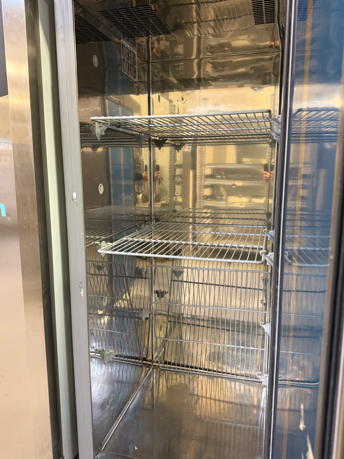 SELT / SOLD Tecnodom Perfekt 700 stálkælir frá BVT 3