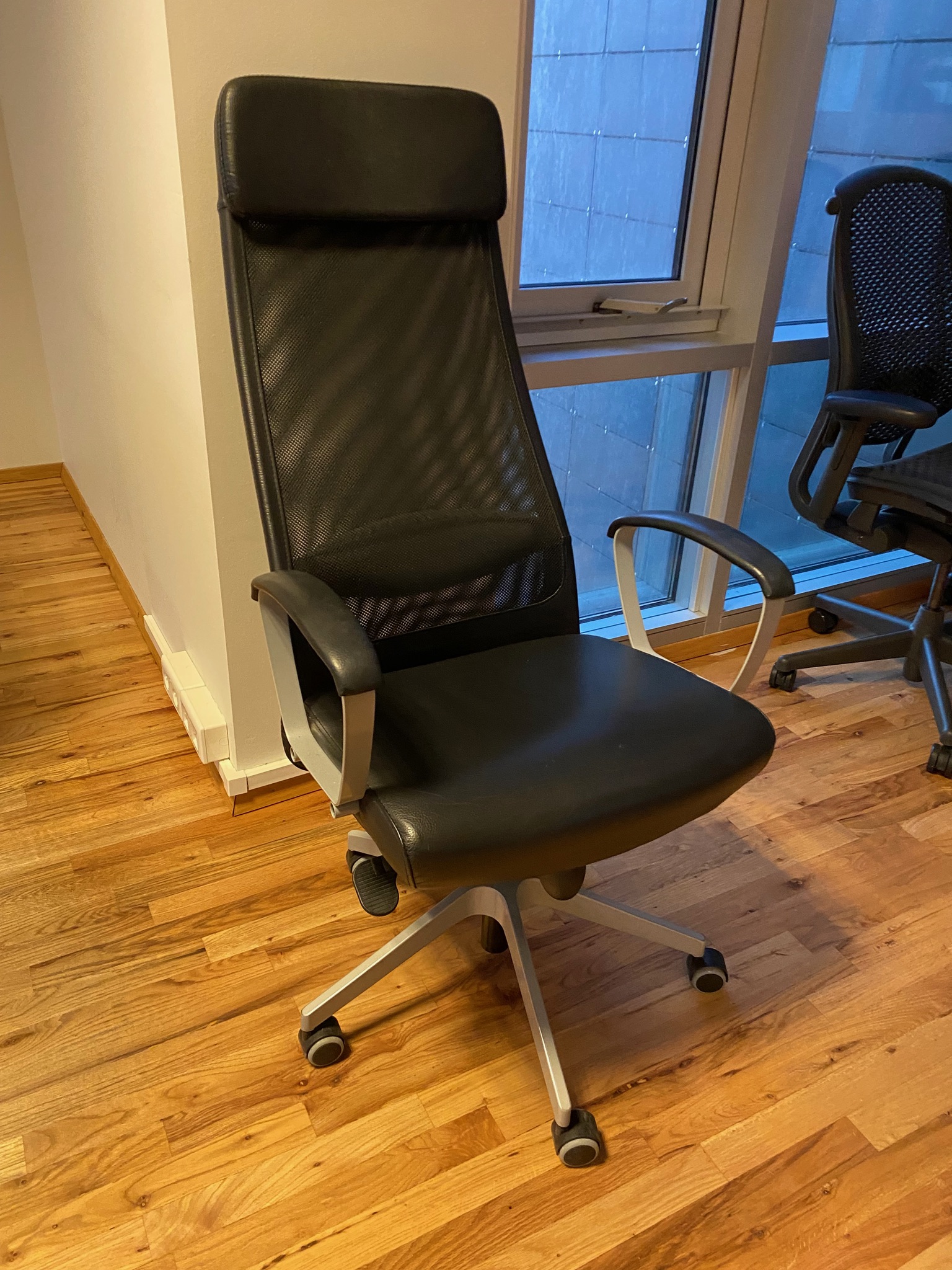 SELT / SOLD IKEA Skrifstofustóll (Markus) 2