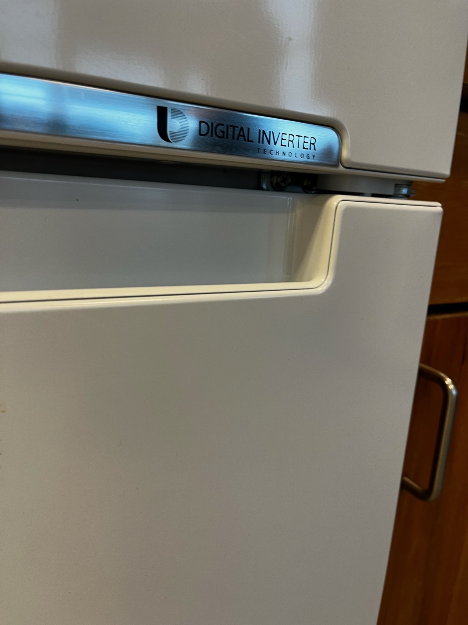 SELT - Samsung Ísskápur með frysti keyptur nýr í apríl 3