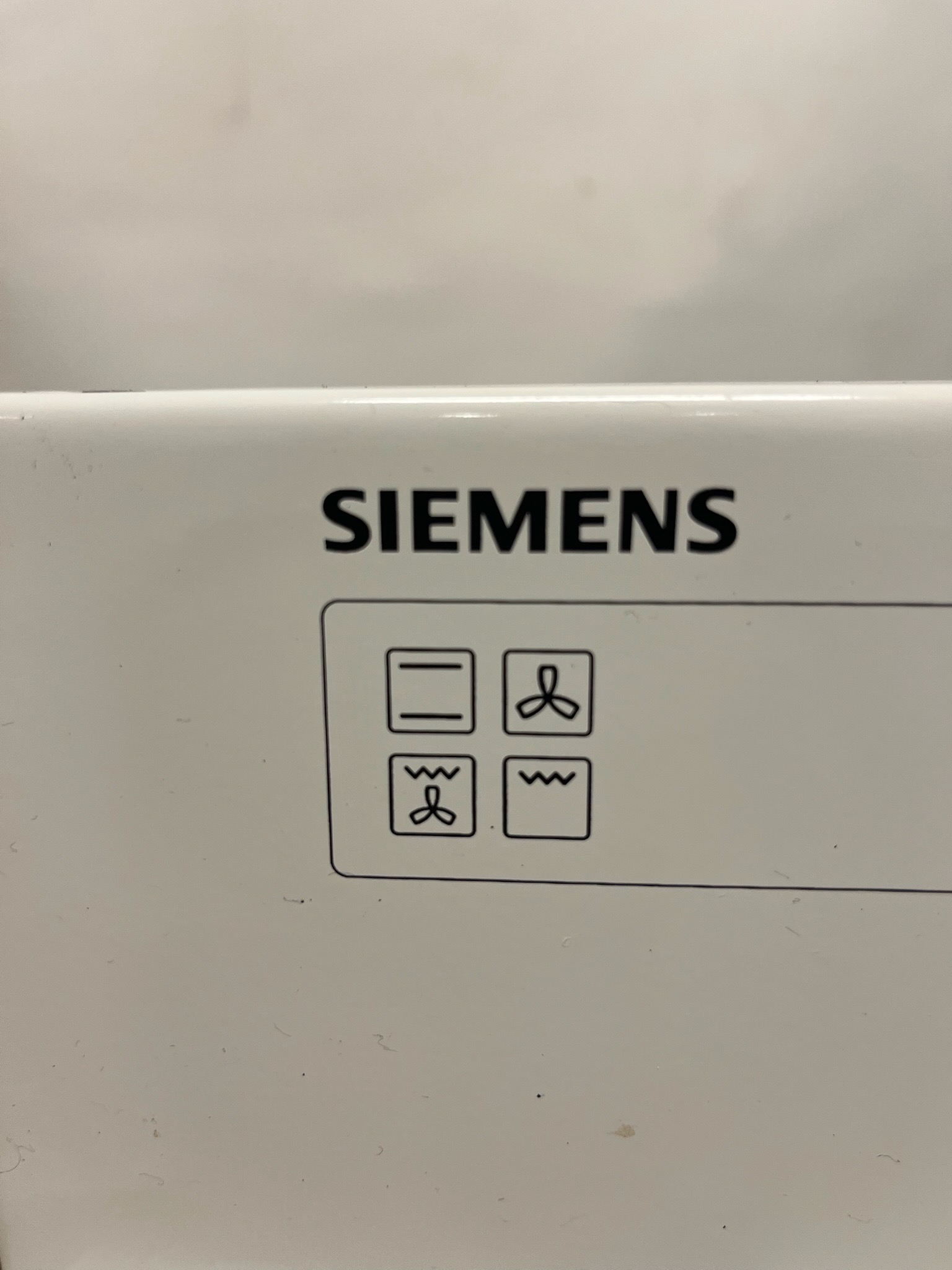 SELT / SOLD SIEMENS ofn, L55 x B57 x H60 sm. 4