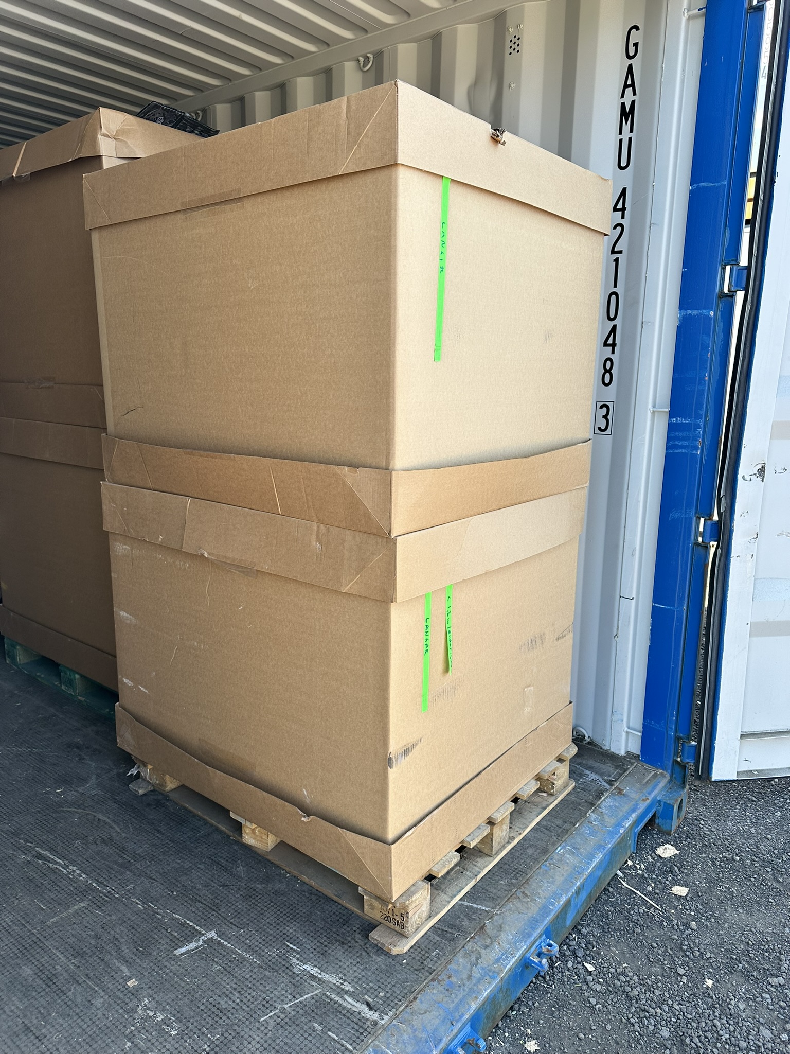 SELT / SOLD Ónotaðir brettakassar/tröllakassar með loki (8stk) 2