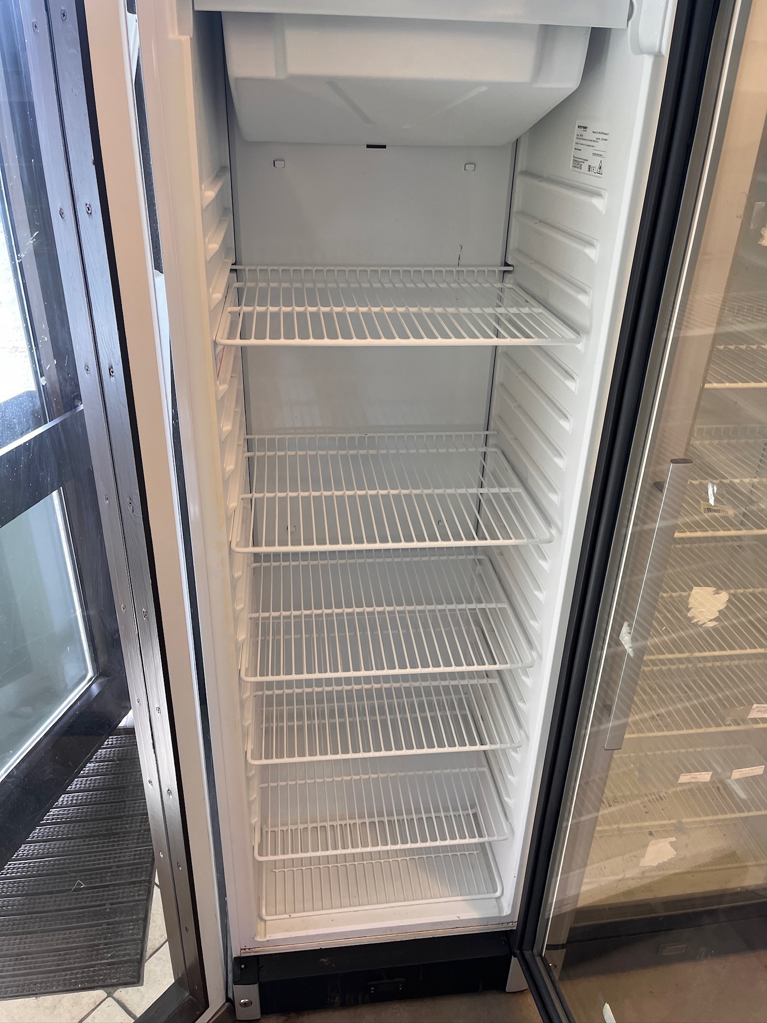 SELT / SOLD - Vestfrost frystir frá BVT - Bako , H184,5 - B60 - 2 stk. 7